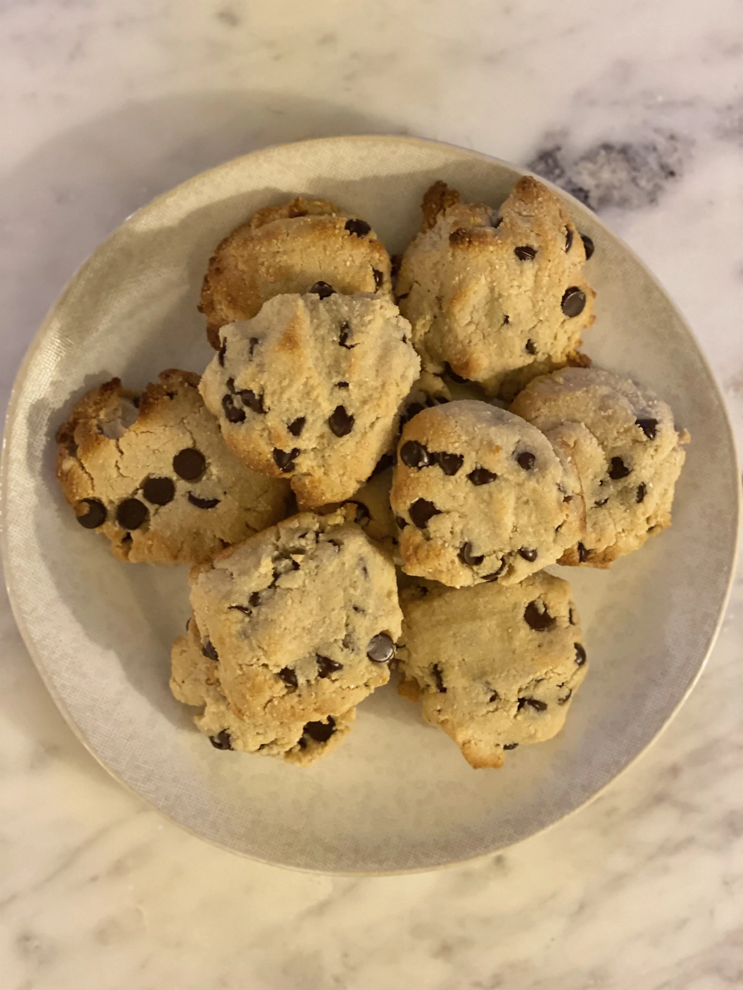 Paleo Chocolate Chip Cookies