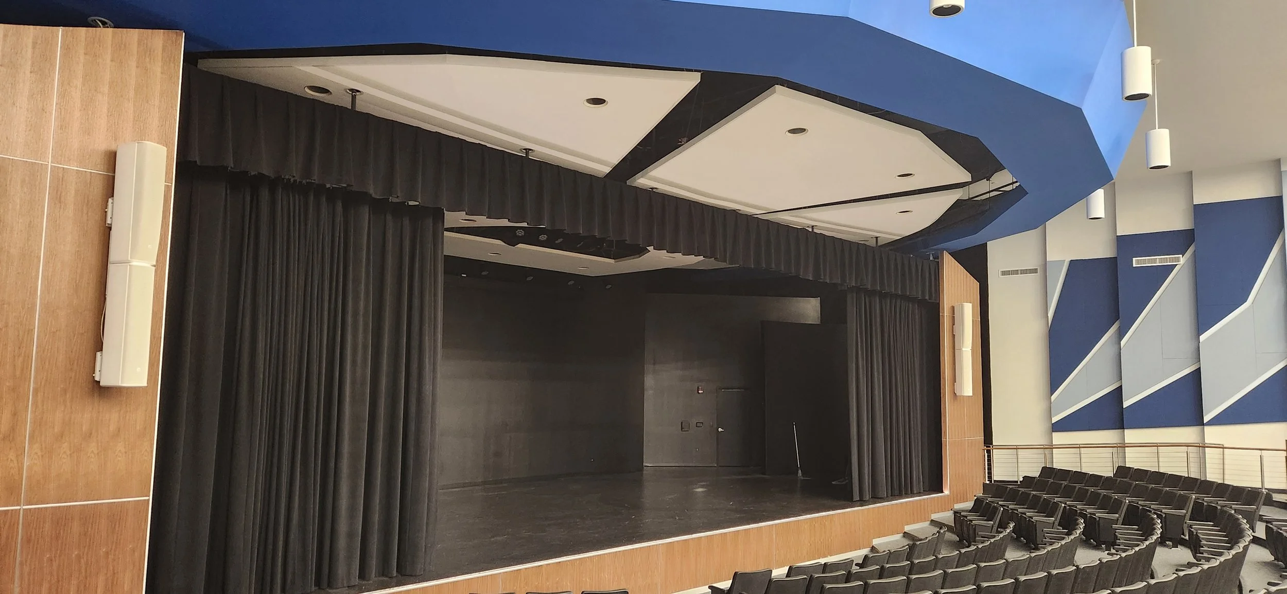 Perry Lecompton PAC.jpg