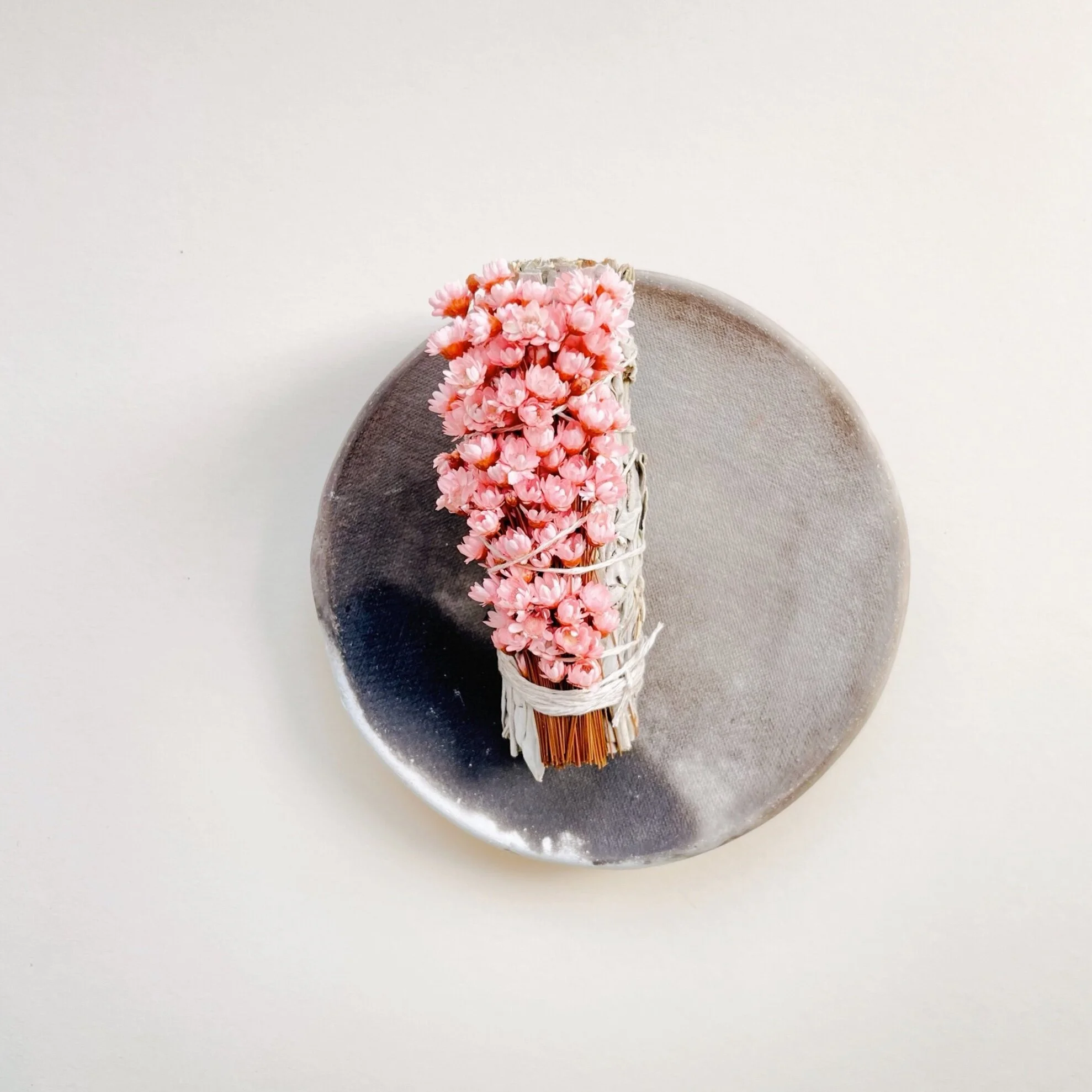 8F758B16-7605-49F4-9E0F-B71FBF9AB232