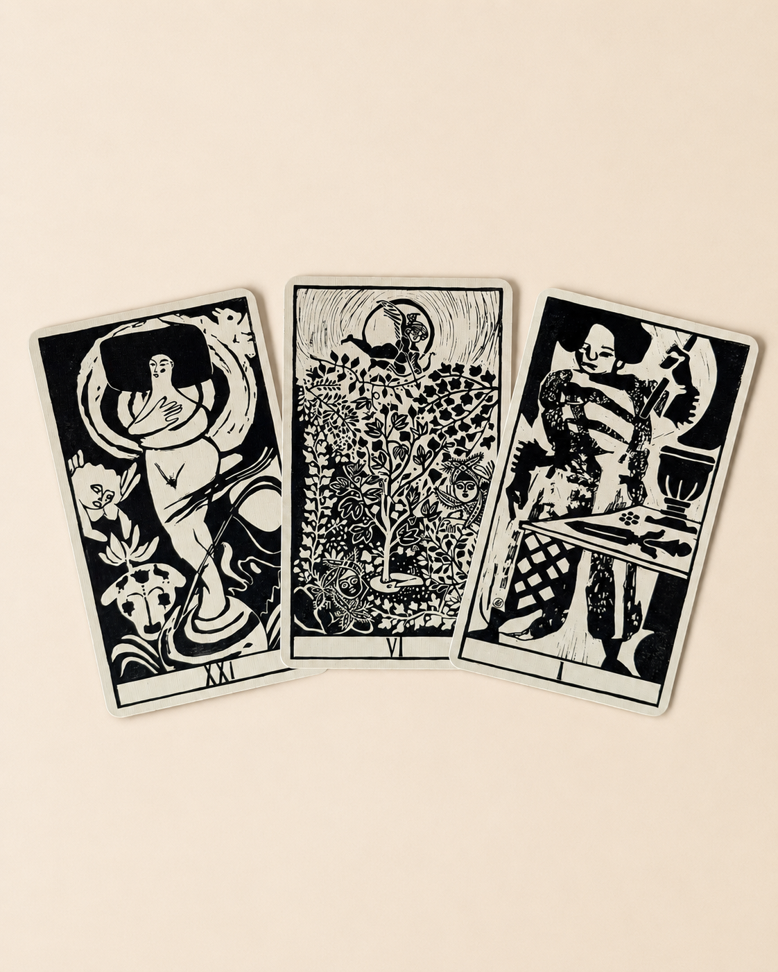 Lux-Tarot-UUSI5.png