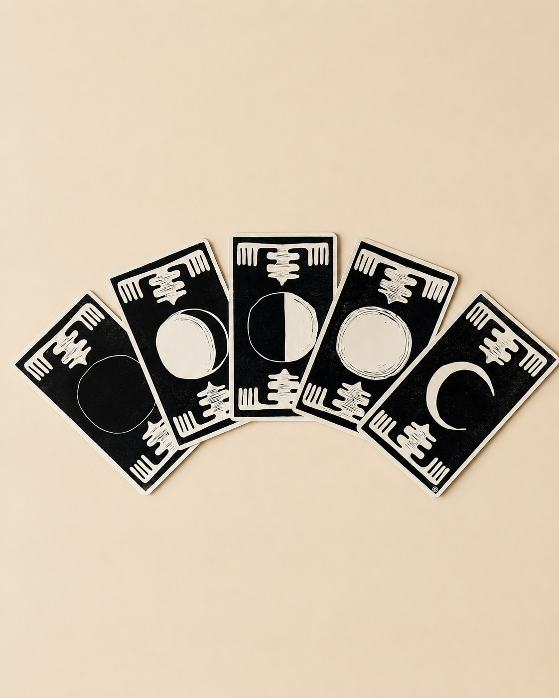 Lux-Tarot-UUSI6.png