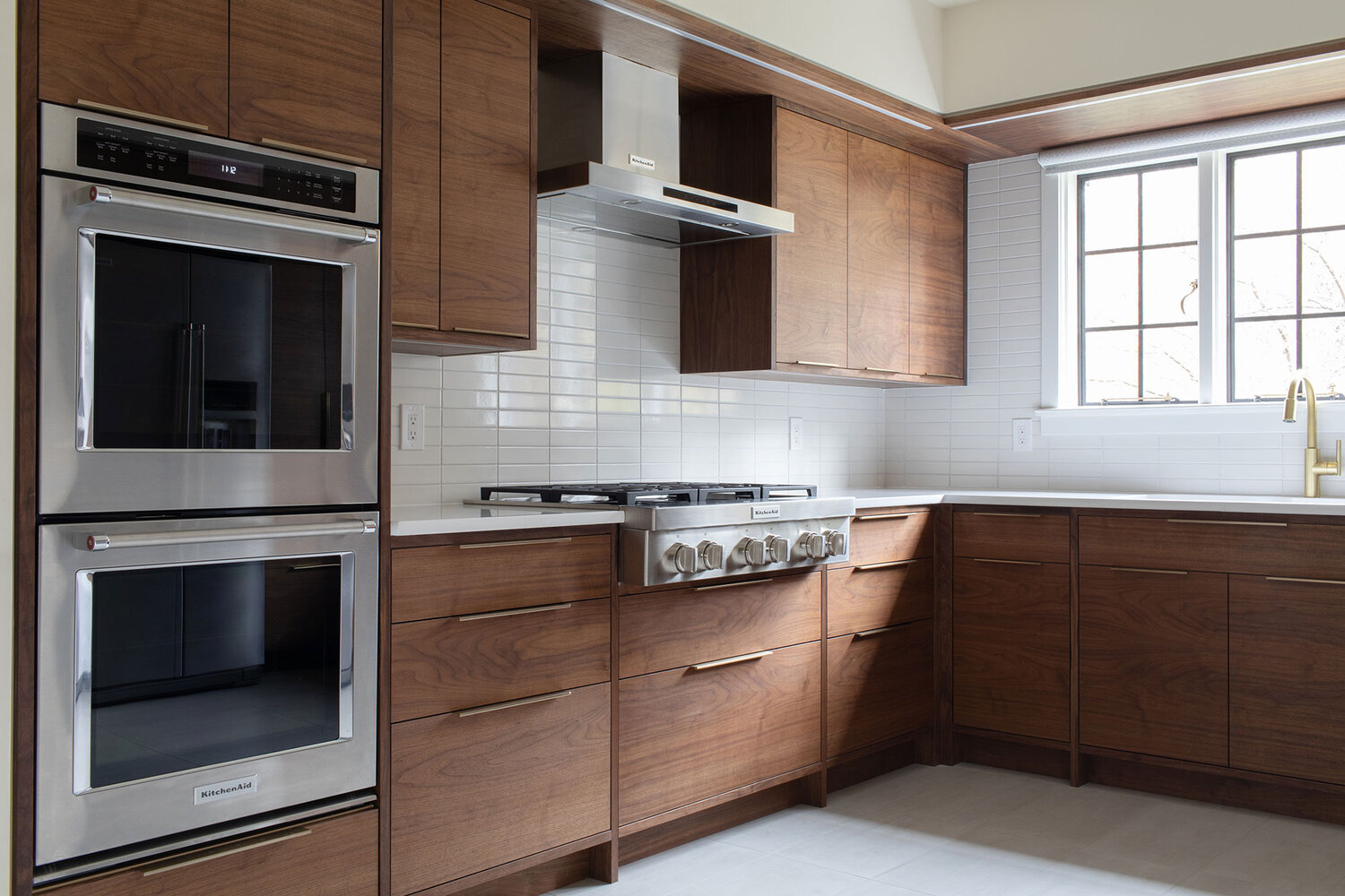 Walnut Modern Kitchen