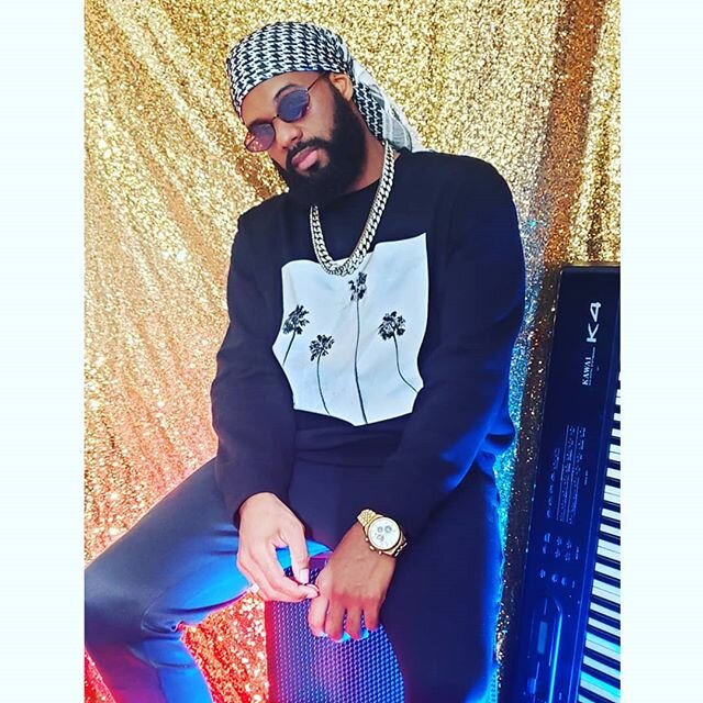 I really enjoyed lastnight...i haven't felt this alive in a long time. Thank you to each and everyone of you for joining me. I saw every share,  every comment, every mention and it definitely made my heart warm. Special thanks to my brother @richassa