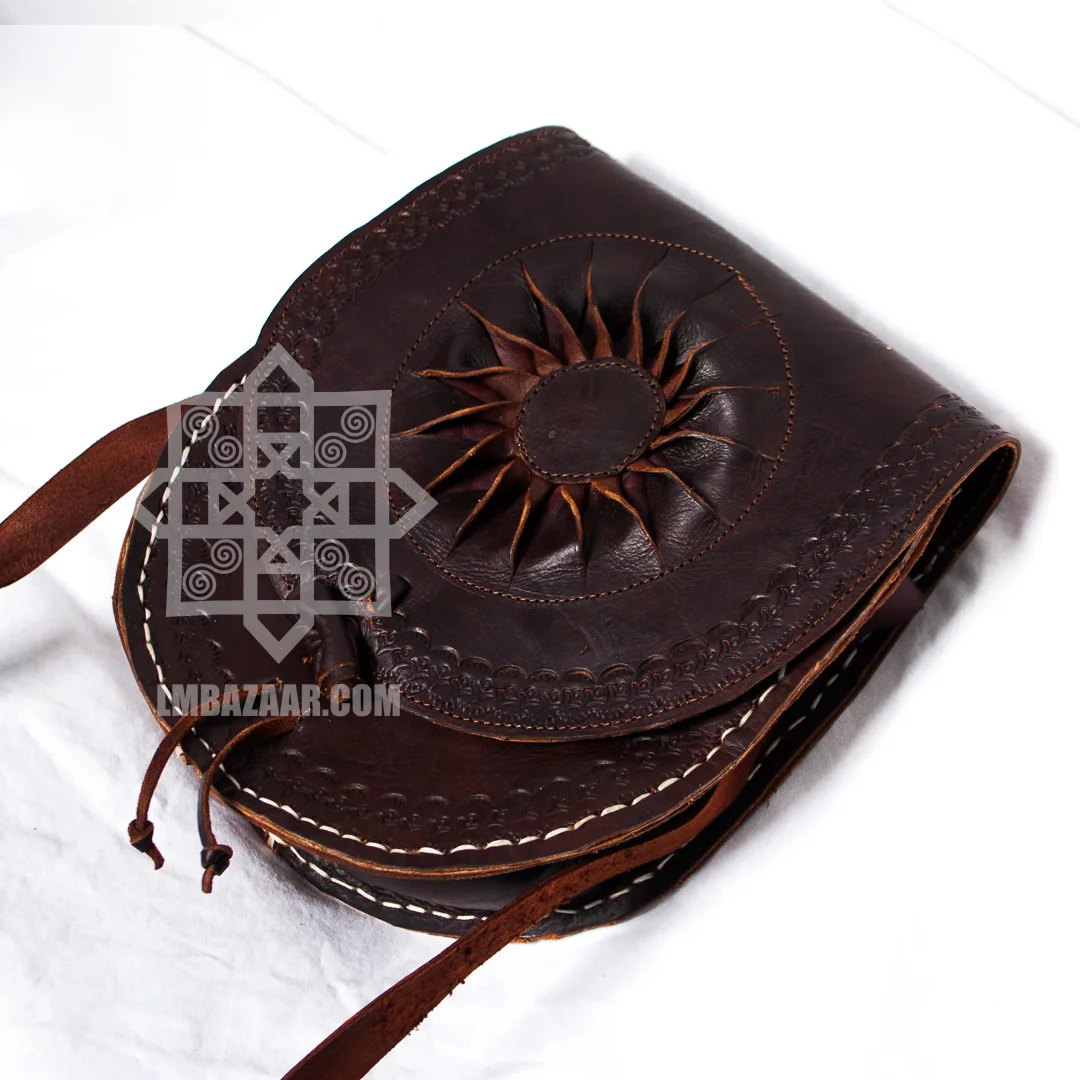 LMBazaar Leather Collection Web-101017-164.jpg