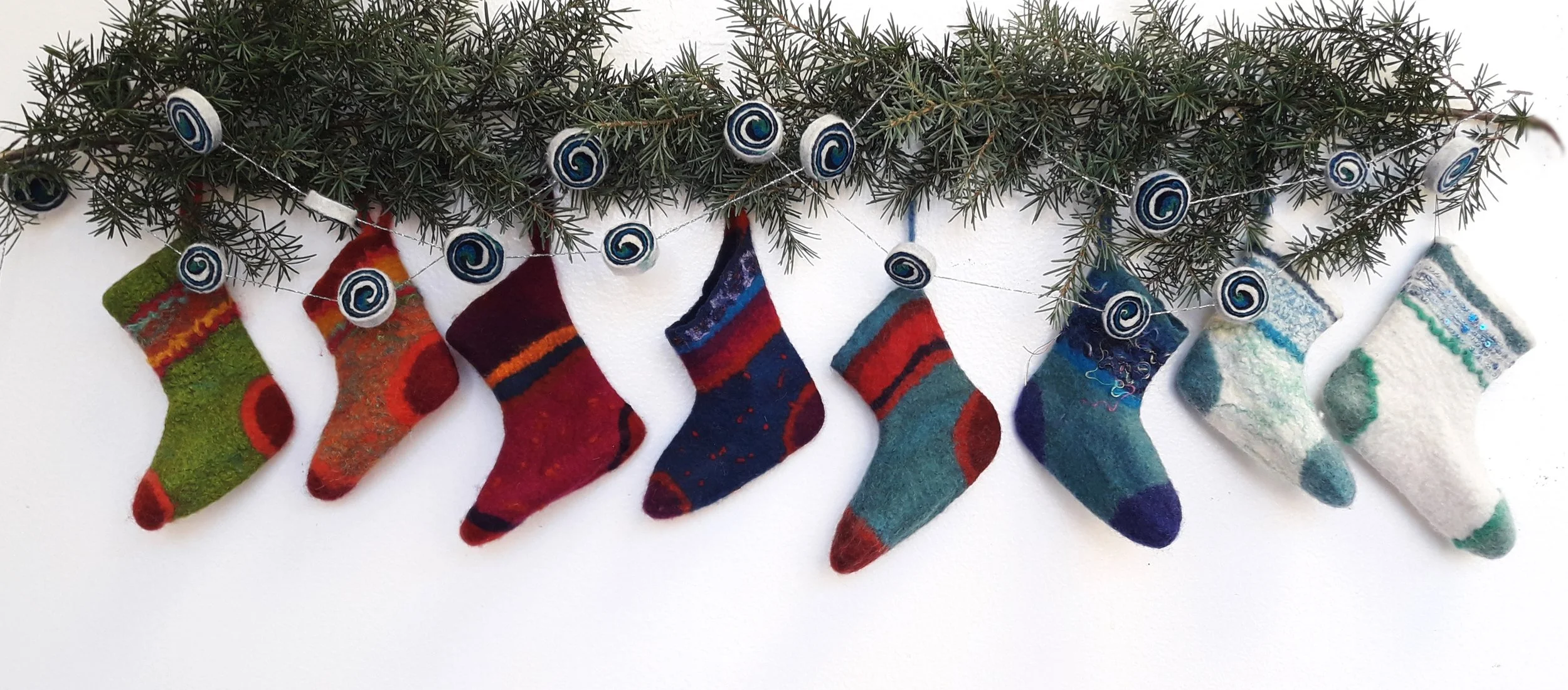 felt.workshop.inspiringmaterial.stockings rs.jpg