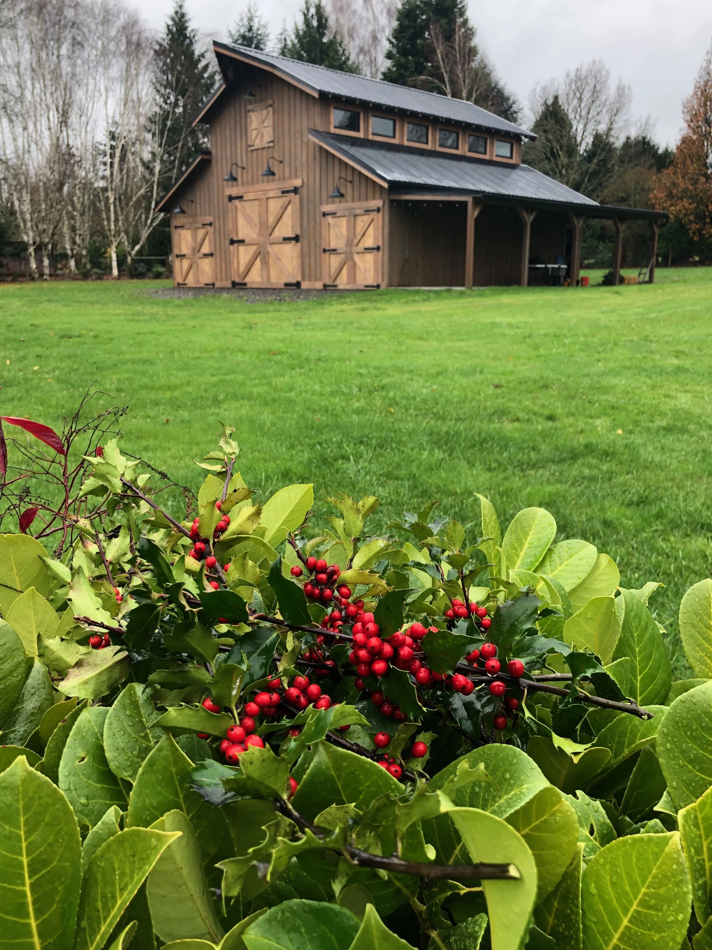 evergreen wreath workshop Vancouver Washington barn