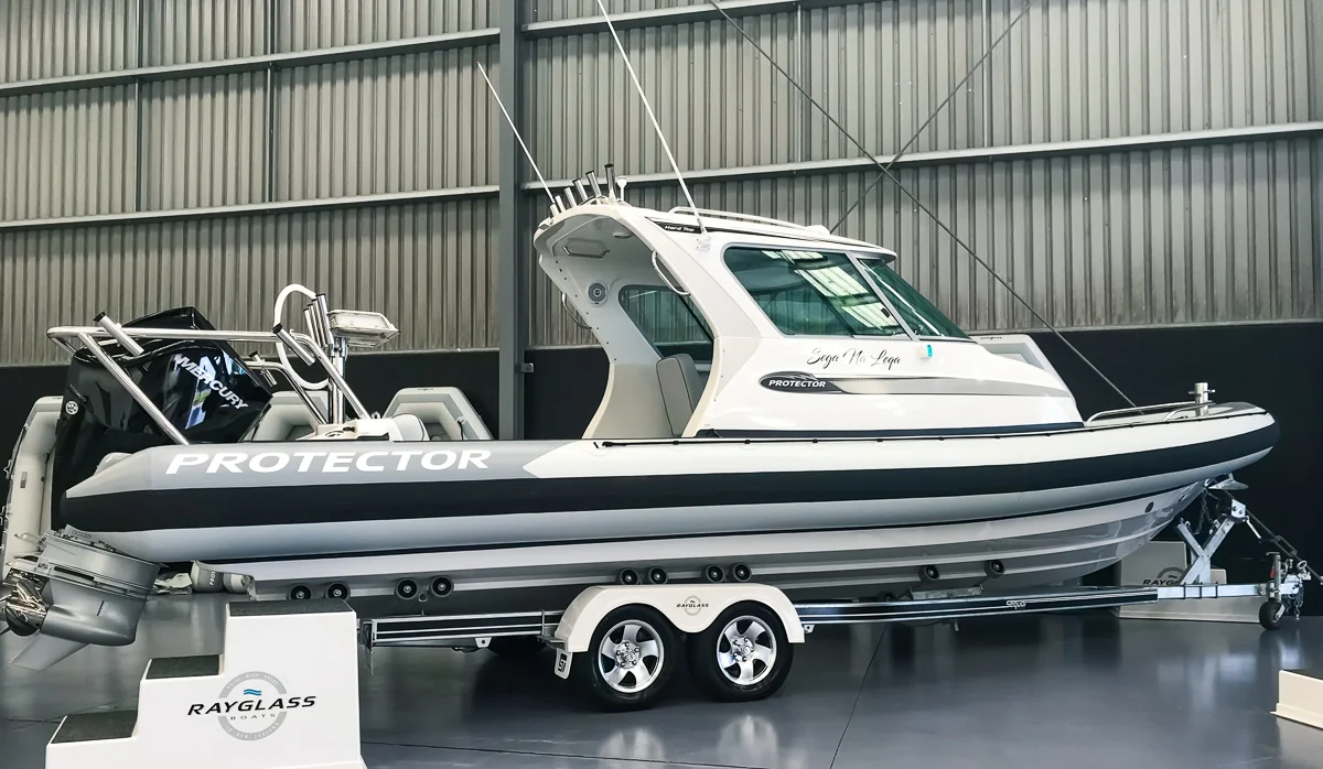 Rayglass 9MProNZ LR.jpg