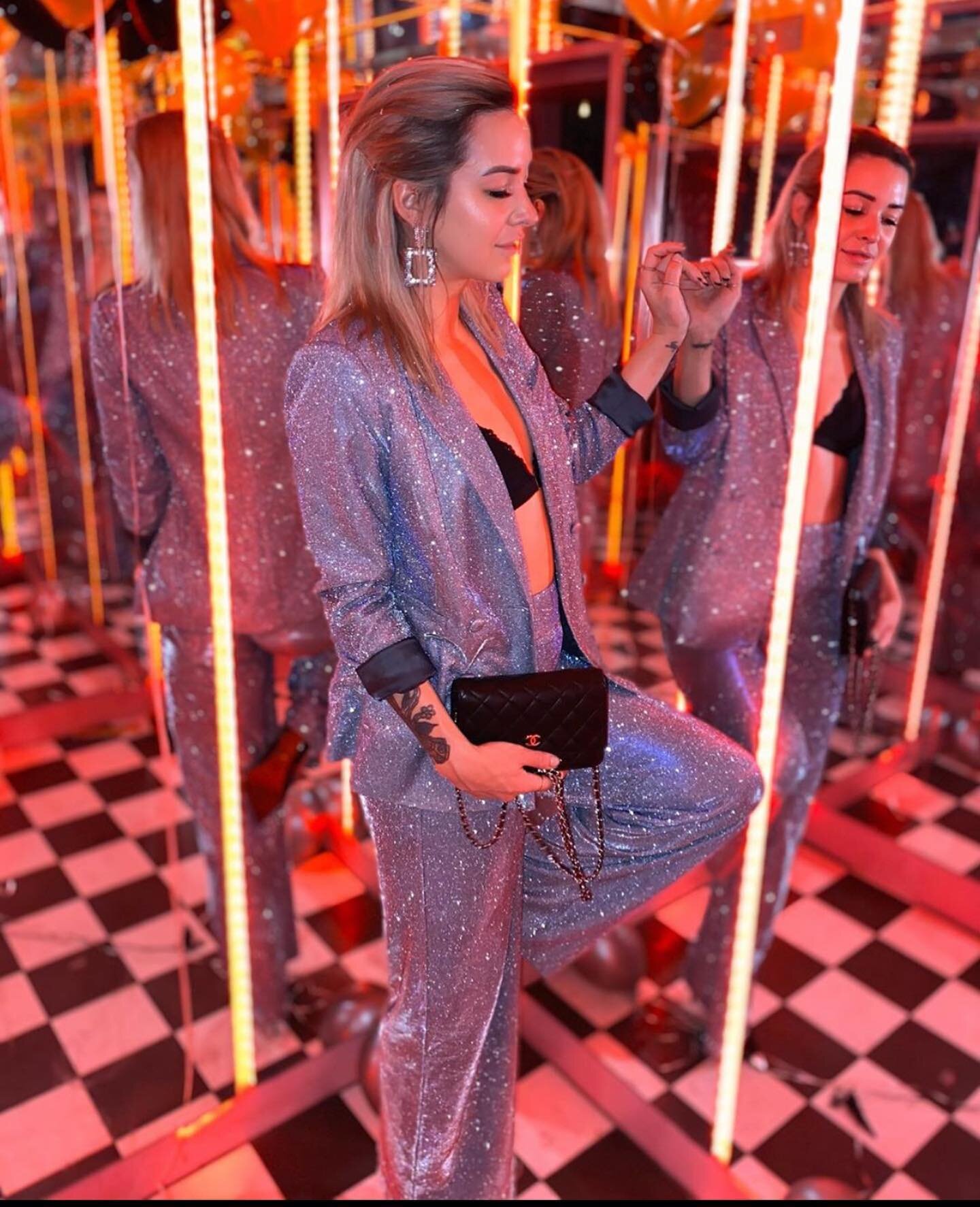 setting the tone for 2020 &bull; @itsasablife getting it just right in our favorite sparkle suit from the #wkndarchives