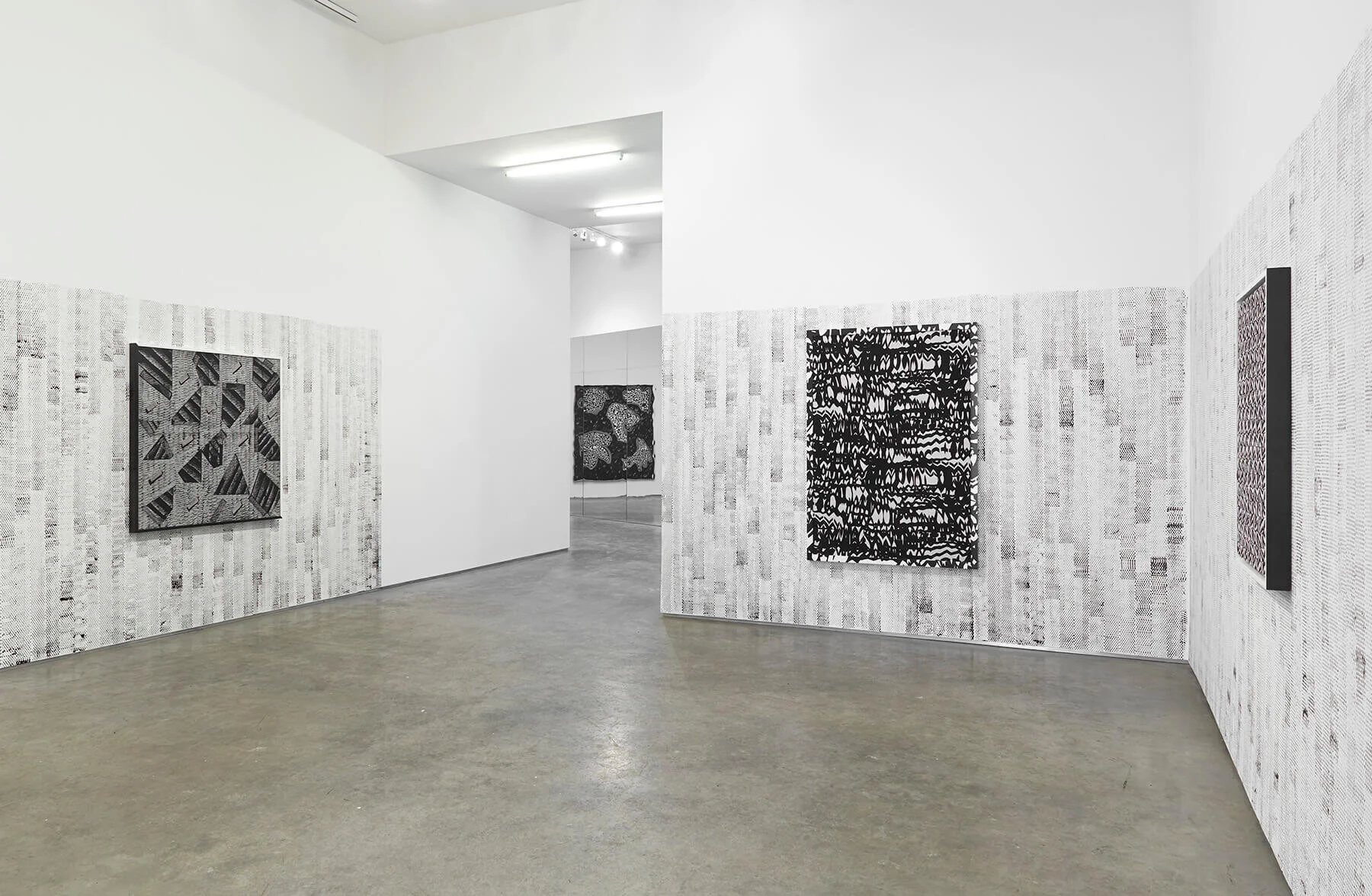 Julia_Dault_at_Marianne_Boesky_Gallery_2015_Install_View_04.jpg