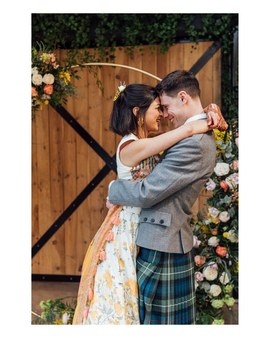 So much joy at Maryam and Elliot's beautiful wedding last weekend, perfectly blending together Indian and Scottish traditions. An excellent way to kick off 2024! 
.
.
Wonderful team of suppliers: 
Venue: @cairnsfarmestate 
Flowers: @pollination_flowe