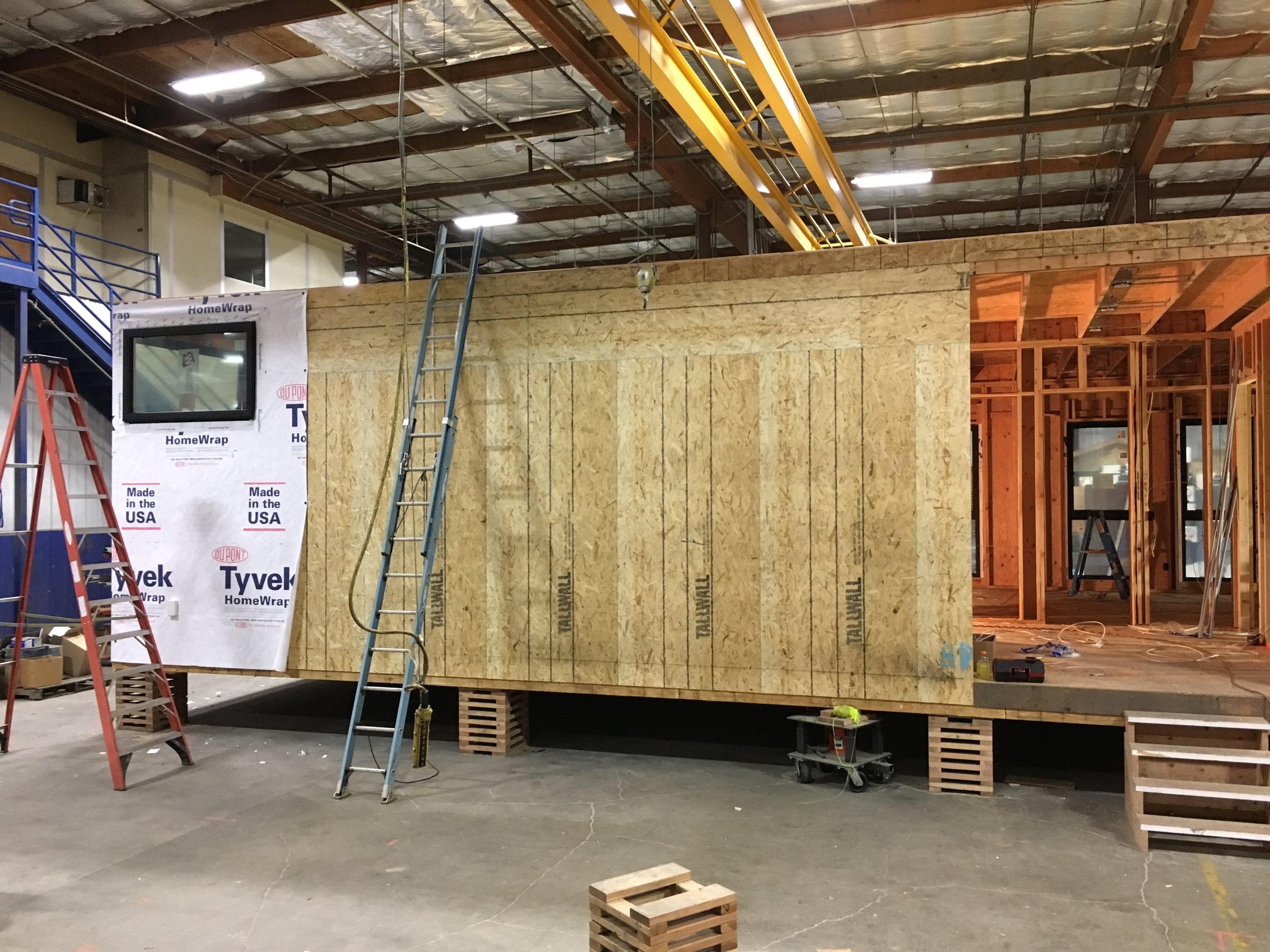 Slide Presentation: Multifamily Housing Solutions Using Modular Construction