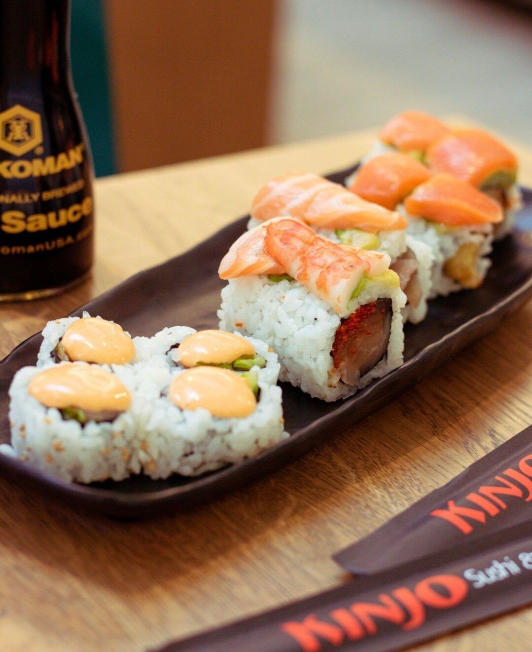 Saturdays call for delicious sushi at @kinjo_sushi in @westhillstownecentre. Open 11 am to 10 pm every day of the week!

📸 @kinjo_sushi