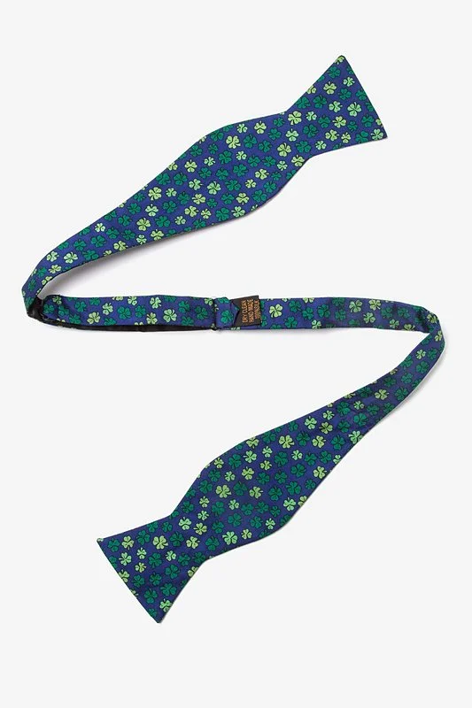 navy-blue-silk-shamrock'd-bow-tie-236348-515-800-0.jpg