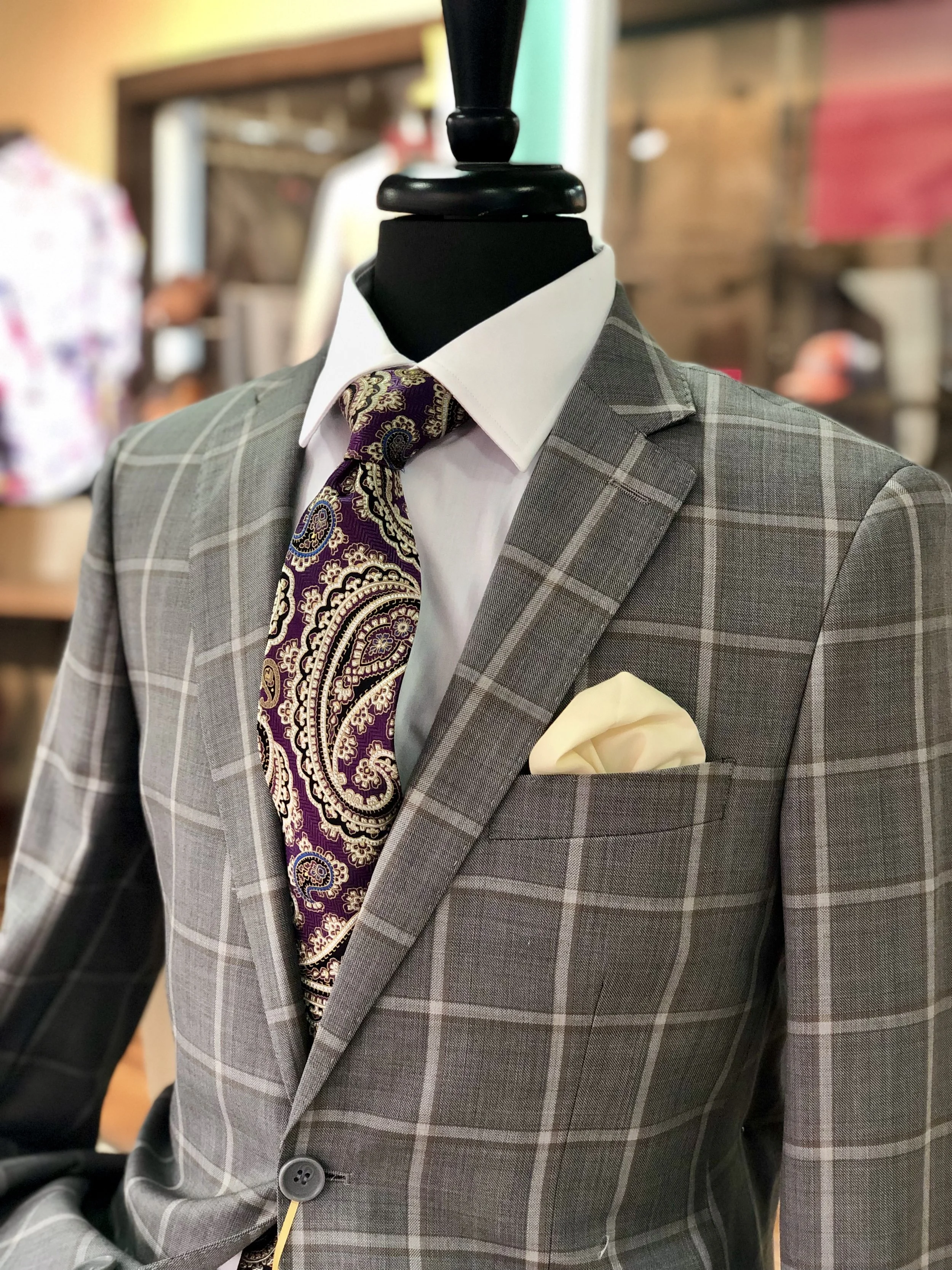 Joseph's Clothier — Grey/Tan Mantoni Suit