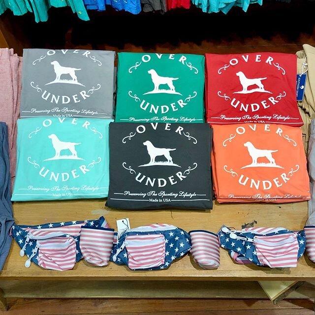 So many Over Under tees! Grab 1, 2, 3, or all 6 of them! Grab them at 25% off online! .
.
.
.
.

#southernsnap #snapofthesouth #southernmarsh #vineyardvines #southernshirt #patagonia #yeti #yeticoolers #costa #costadelmar #southernclothing #southernt