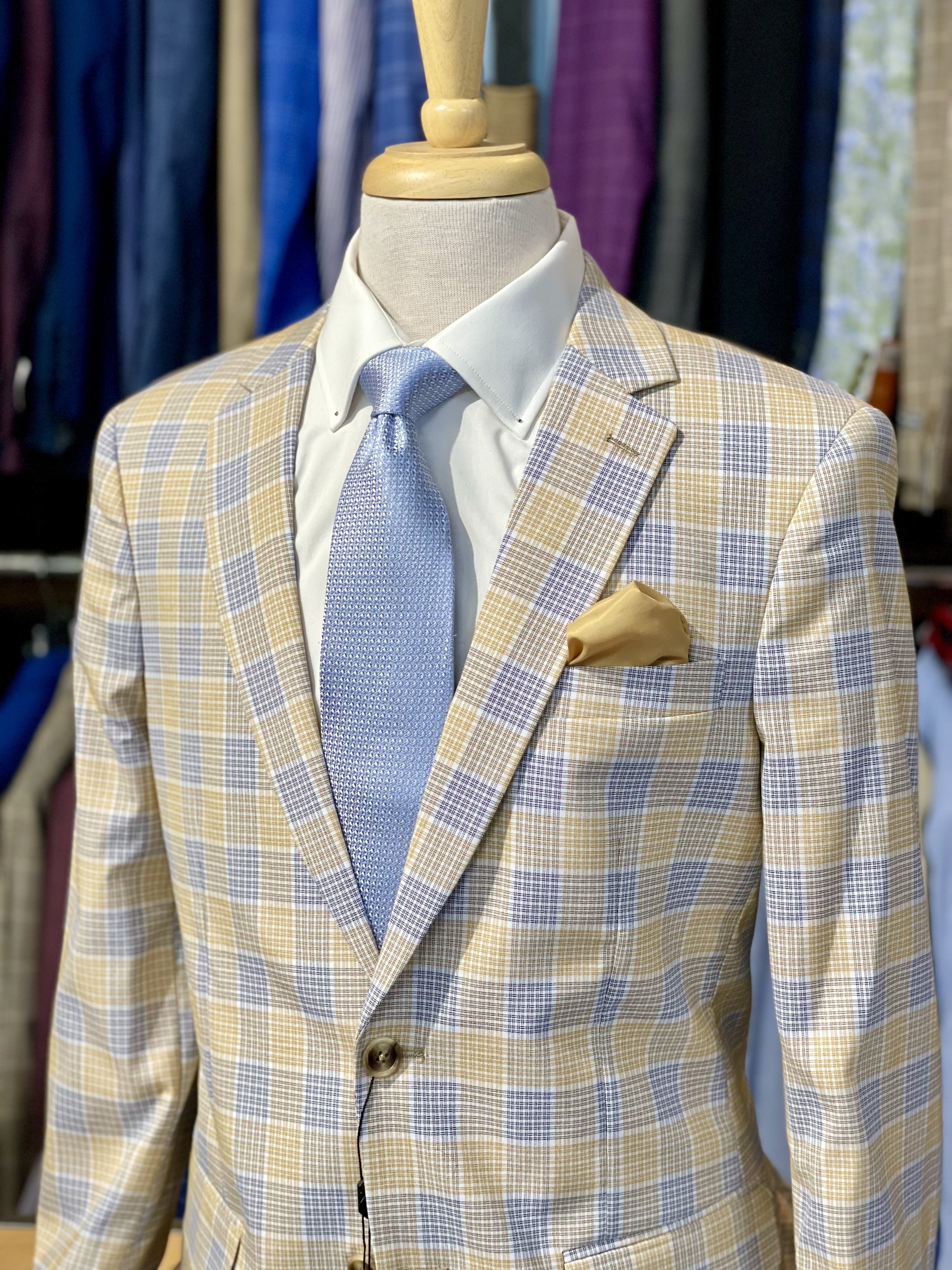 Joseph's Clothier — Korron, Cigar, and Linen Blazers