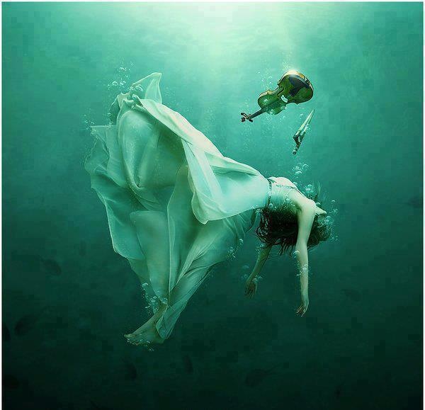_deletefrom-under-water.jpg