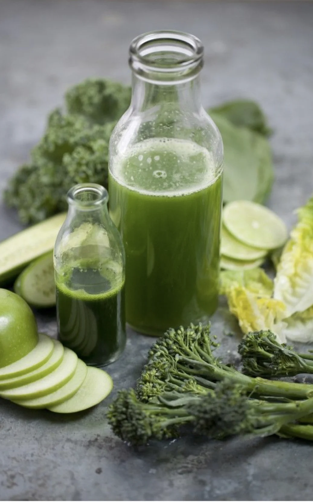 Green Juice - thehealthychef.com