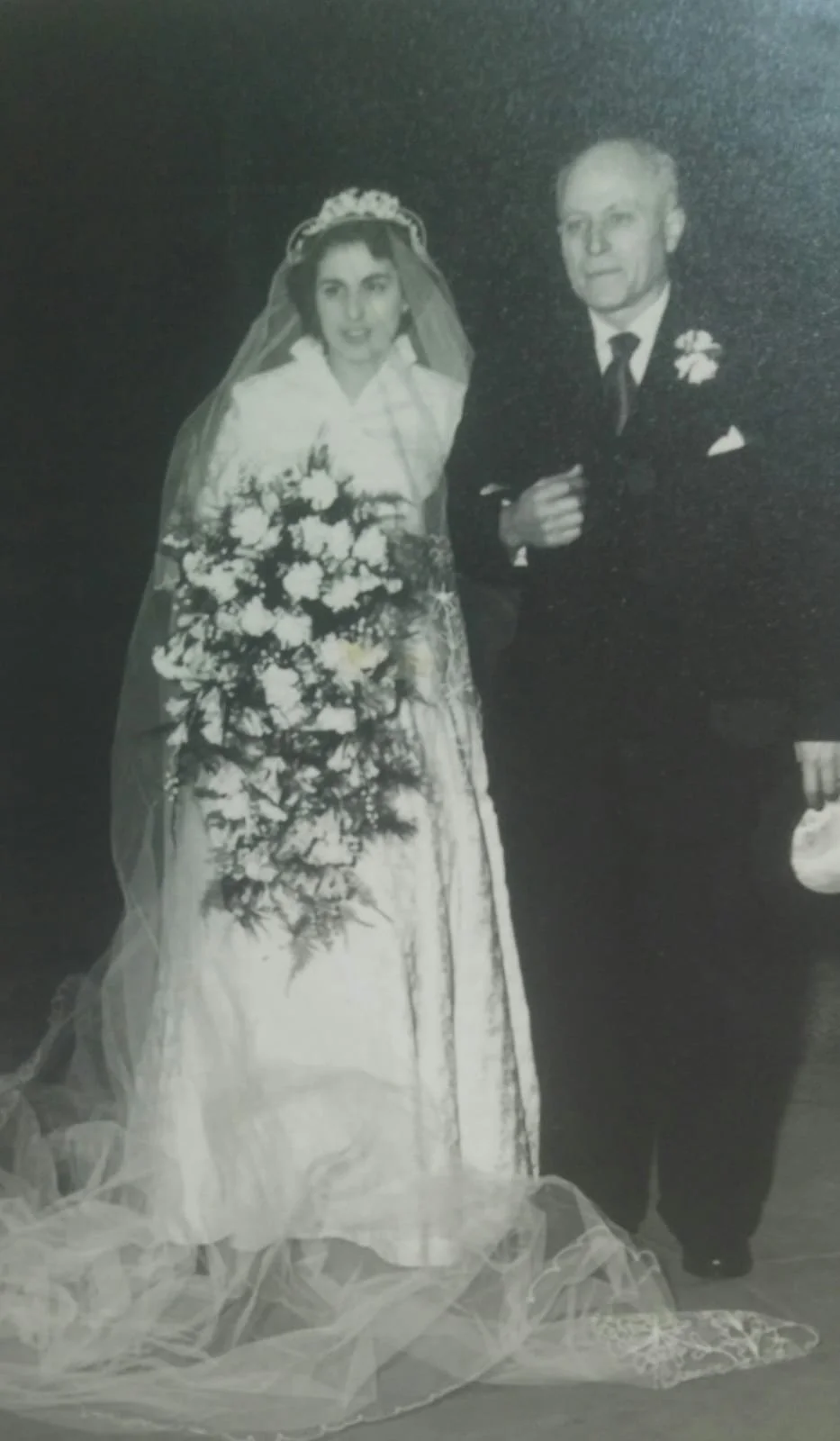  Maria Faccenda with her dad Pasquale Faccenda - London, 1950’s 