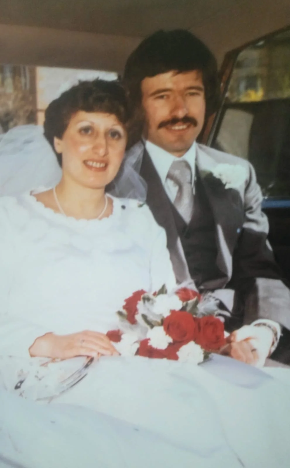  Teresa Faccenda and Donald Remo Rossi - Glasgow, Scotland 25.04.1977 