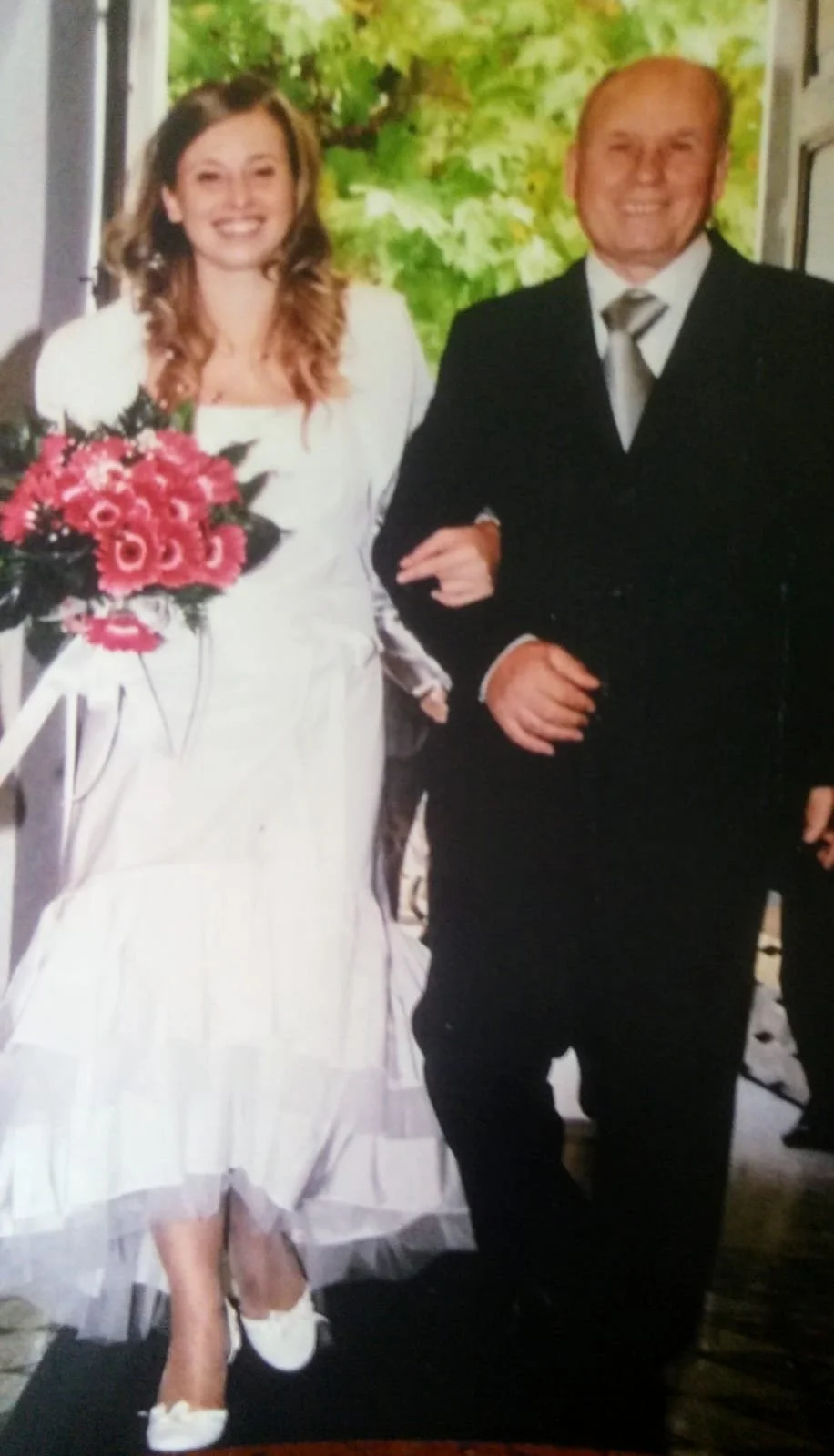  Sara Macioce and her father - San Gennaro, 30.10.2005 