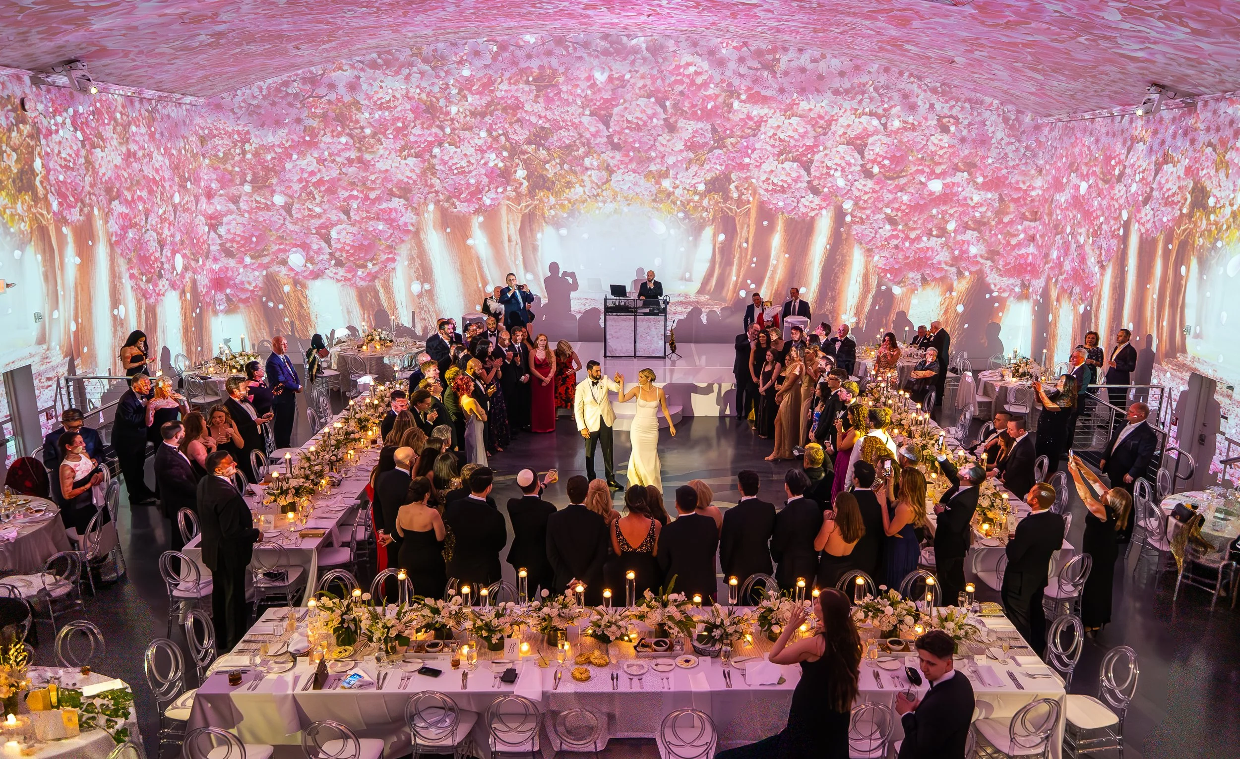 Private Event Space vs. Banquet Hall For Weddings in Miami