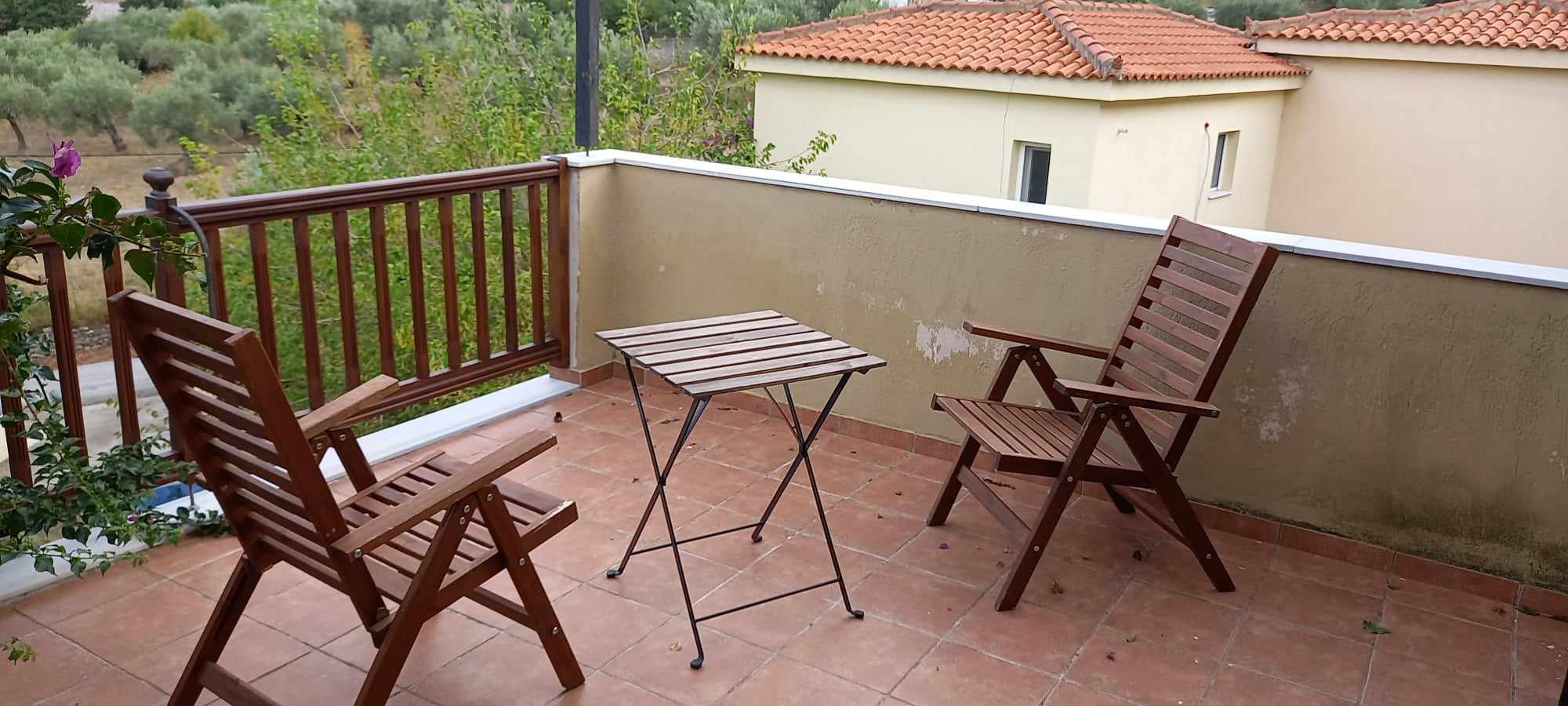 wonderful_spacious_house_close_to_skopelos_balcony_table_terrace.jpg