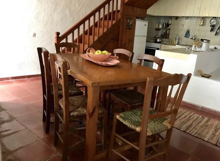 wonderful_ spaciou_ townhouse_bedroom_dining.jpg