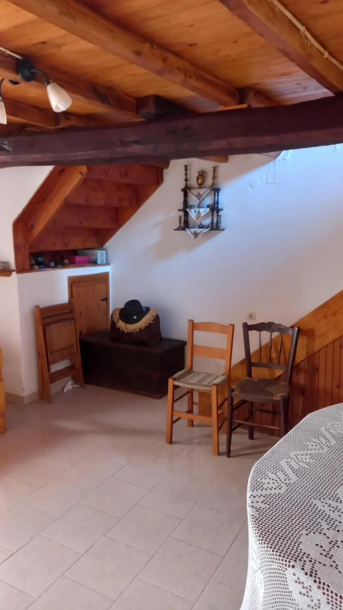 big_townhouse_with_a_veranda_with_a_sea_view_corner.jpg