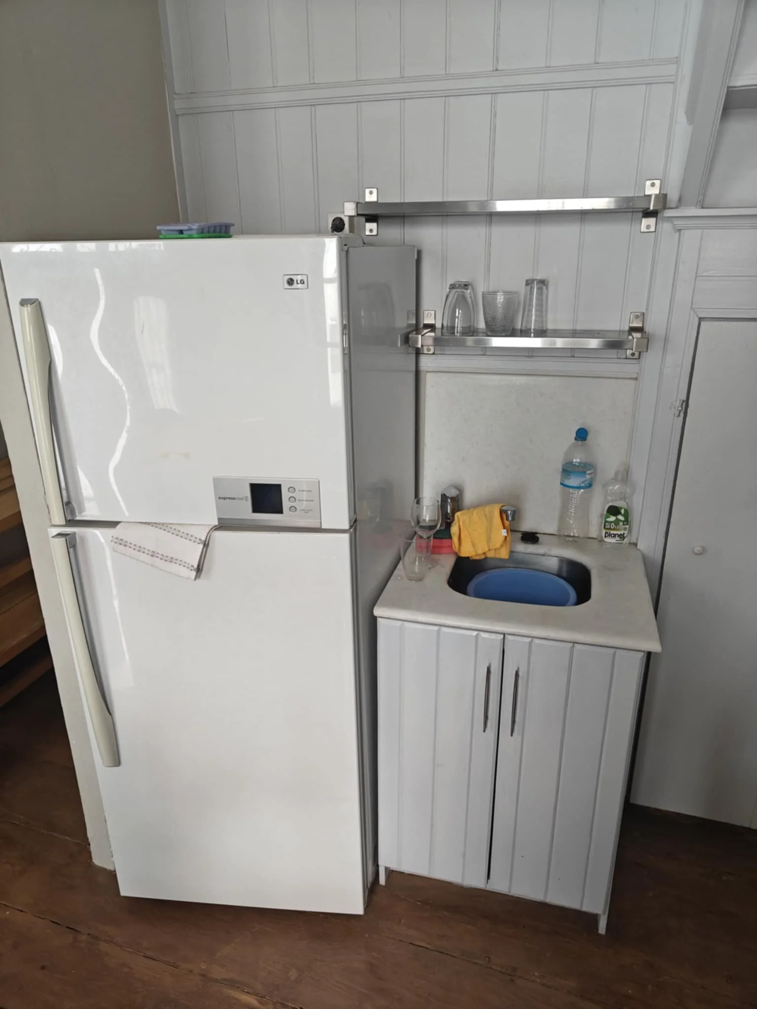 Gorgeous_historic townhouse_with_a_view_fridge.jpeg