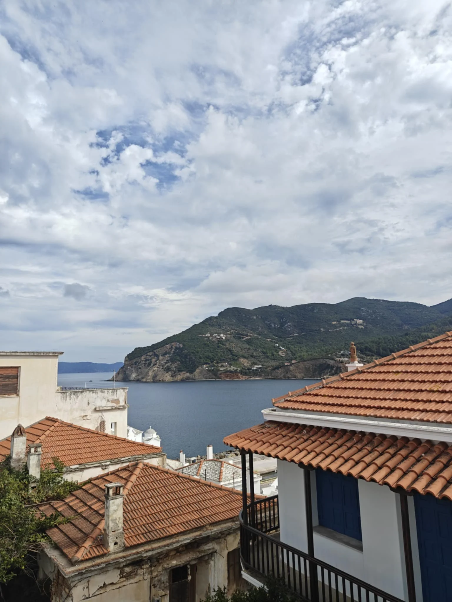 Gorgeous_historic townhouse_with_a_view_view_3.jpeg