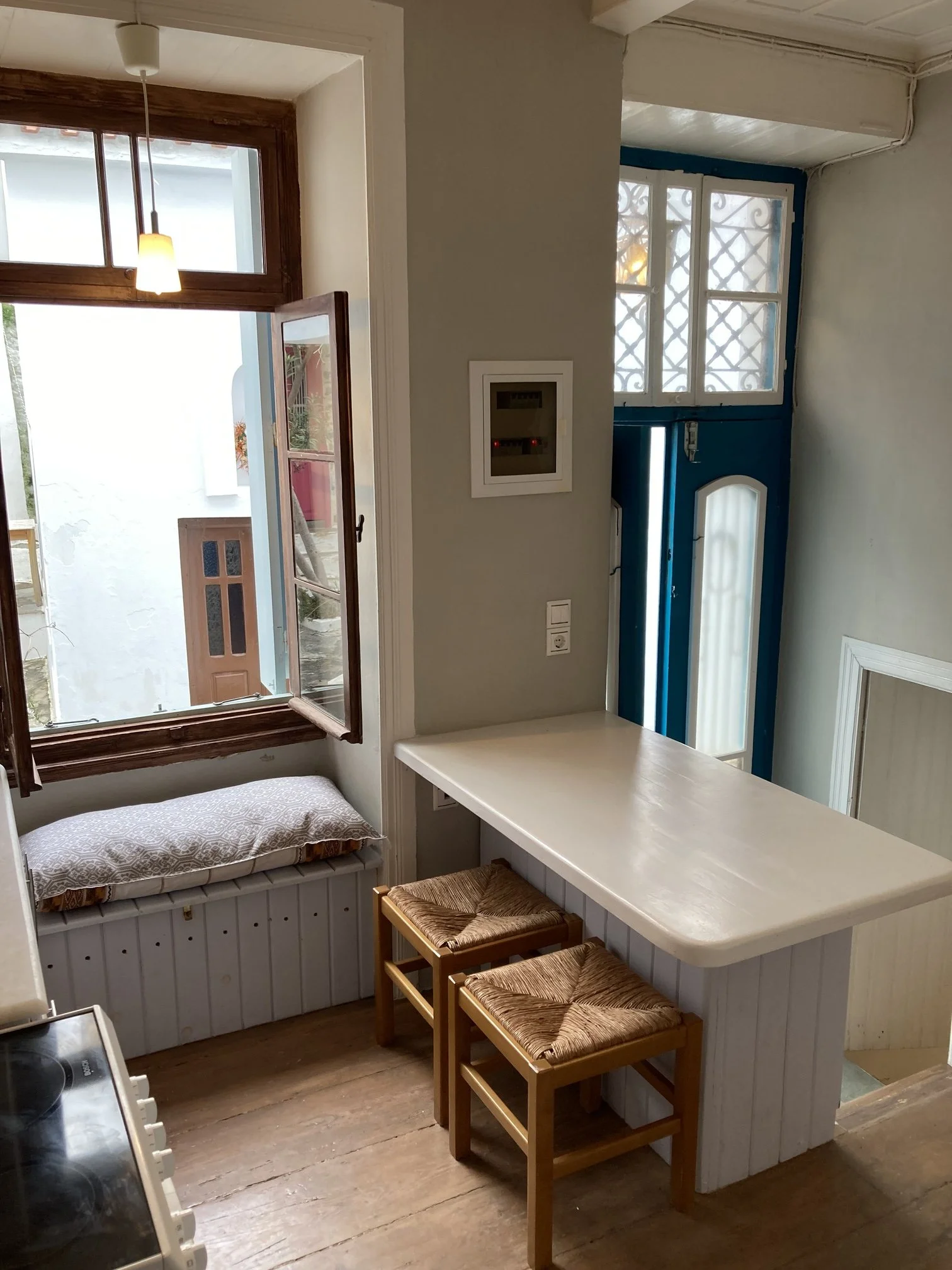 Gorgeous_historic townhouse_with_a_view_chairs.jpeg