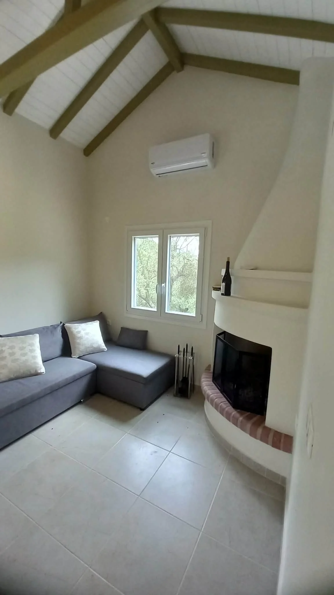hidden_gem_in_potami_fire_place.jpg