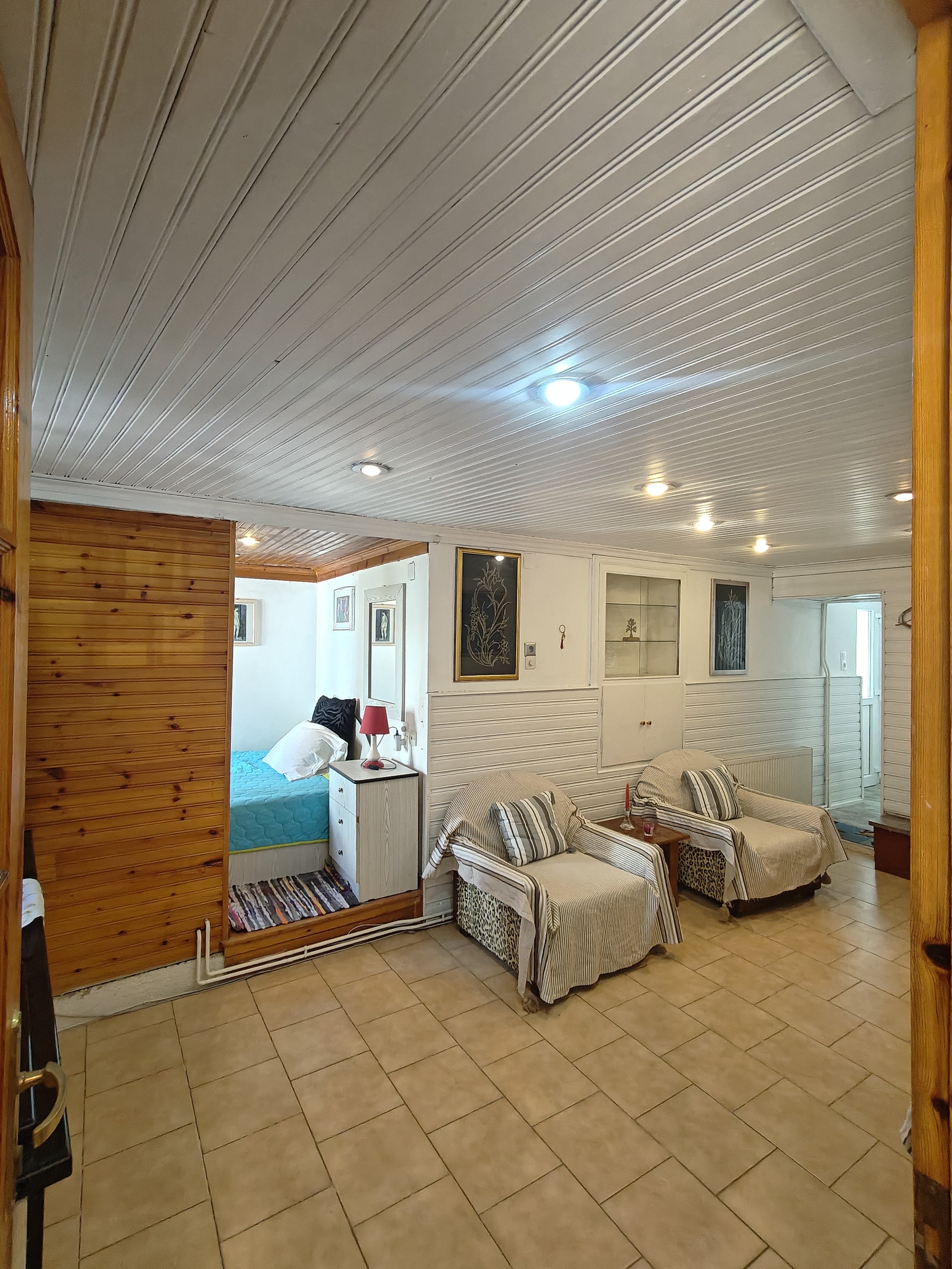 townhouse_with_studio_and_outside_space_living_room.jpg