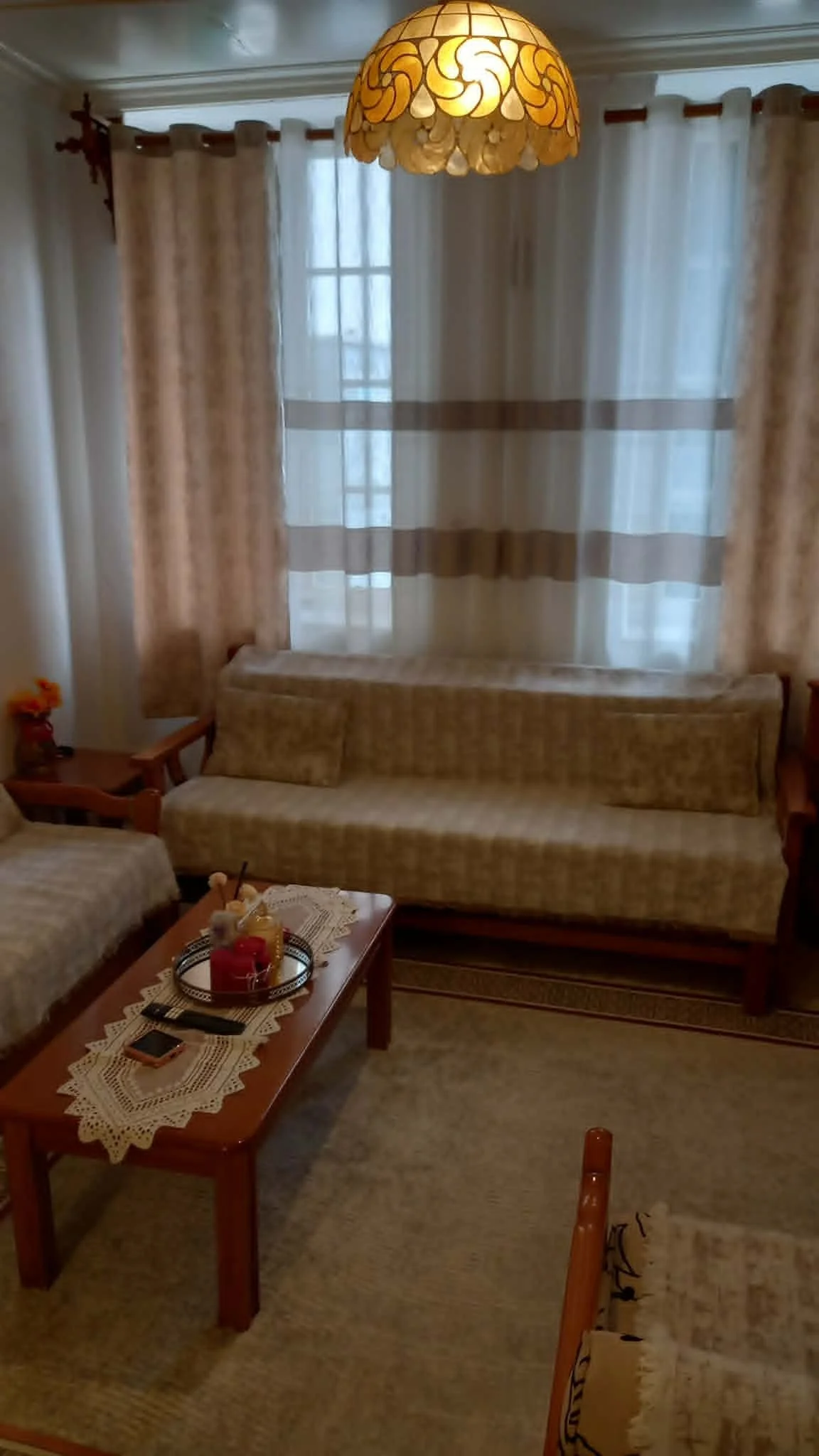 big_townhouse_couch.jpg