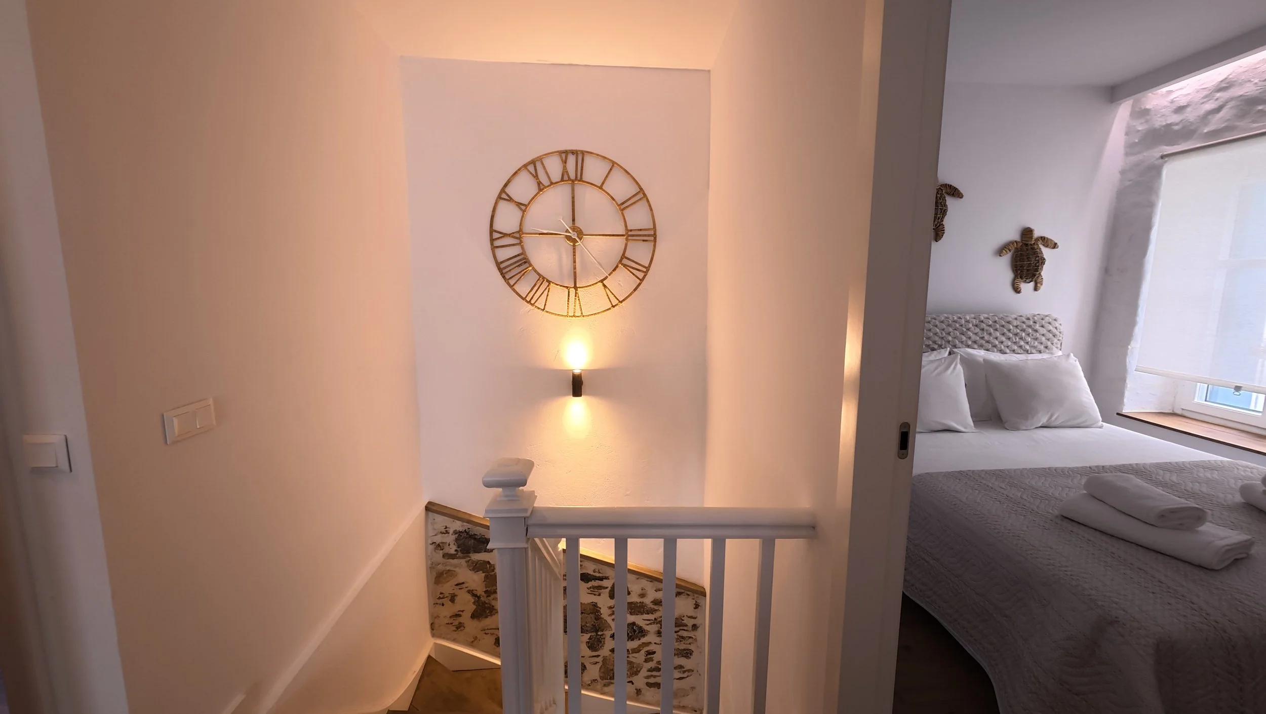 a_renovated_gem_in_the_heart_of_Skopelos_blue.JPG