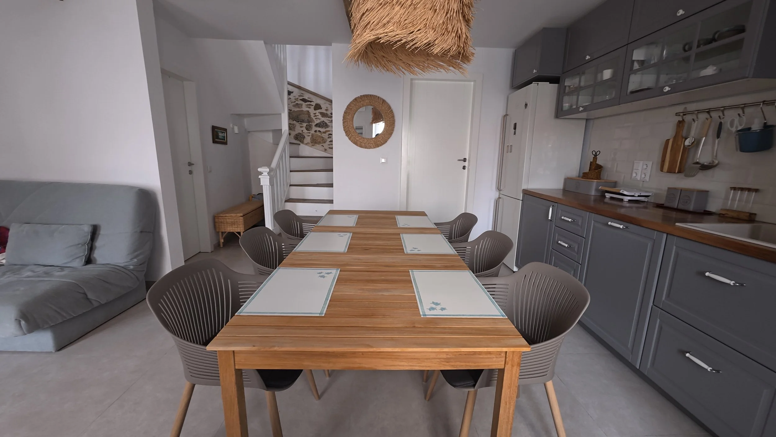 a_renovated_gem_in_the_heart_of_Skopelos_placemats.JPG