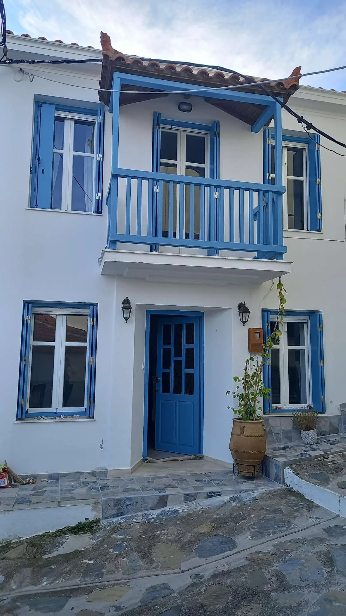 a_renovated_gem_in_the_heart_of_Skopelos.jpeg