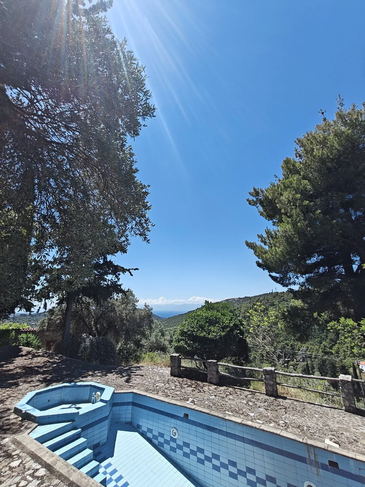 a_farmhouse_a_cabin_and_a_church_pool.jpg