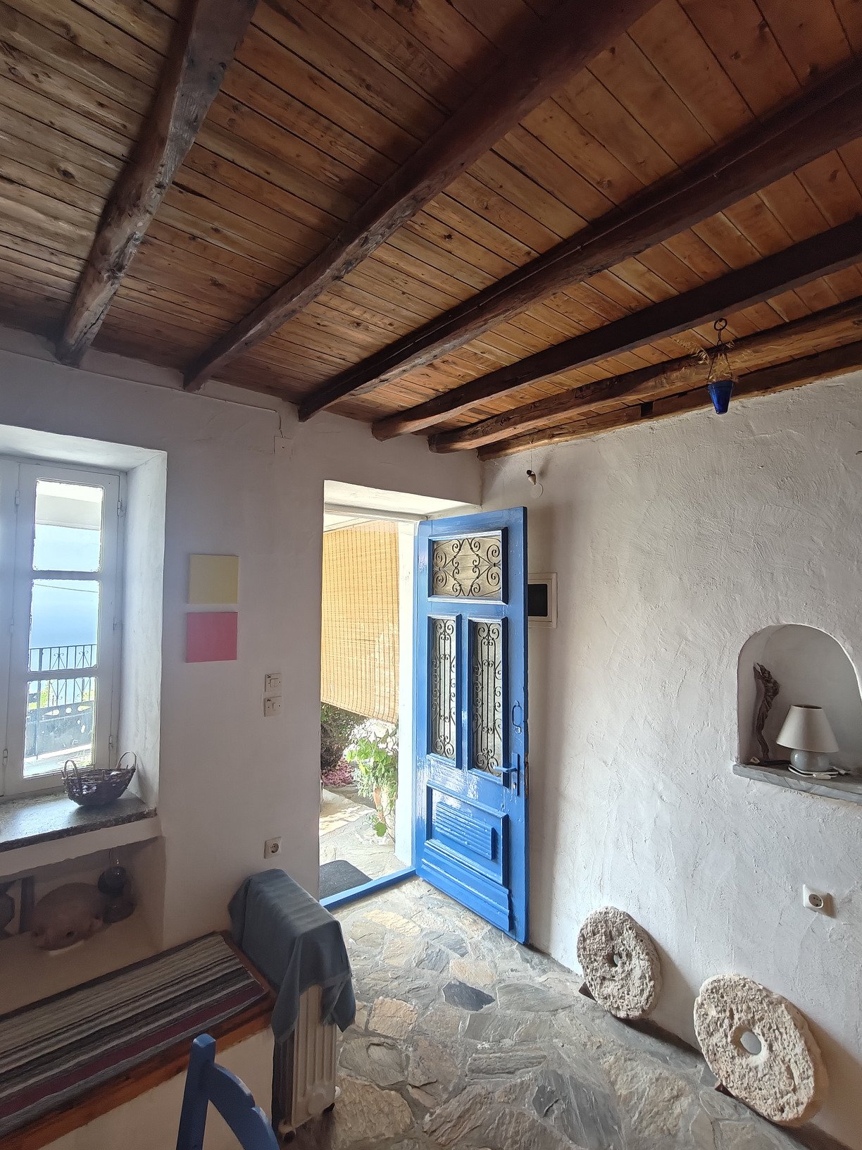 traditional_cozy_house_in_palio_klima_door.jpg