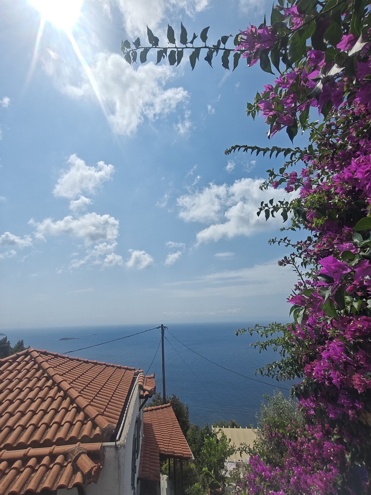 traditional_cozy_house_in_palio_klima_view.jpg