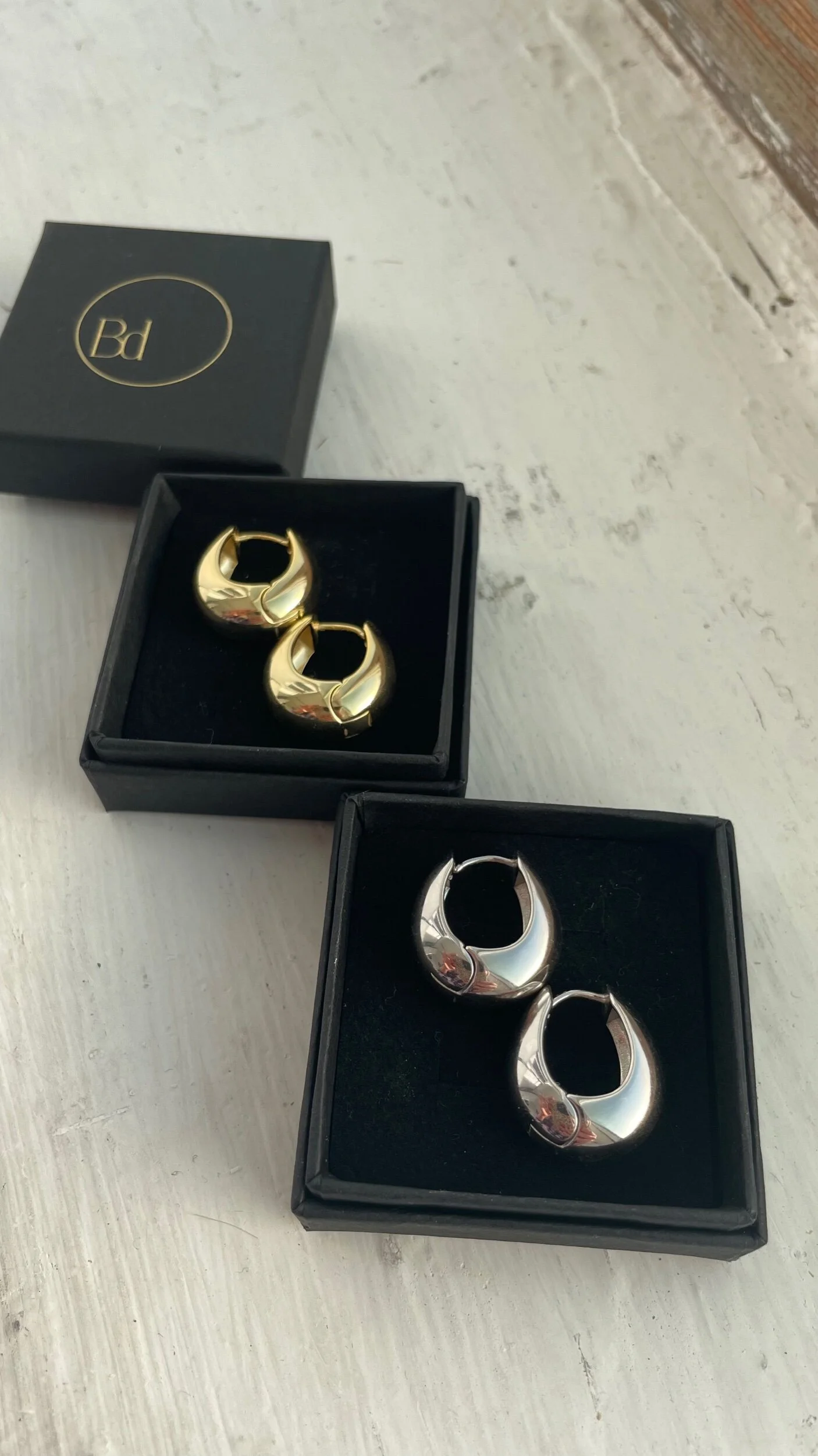 33DEB2CD-BE29-4D78-A1B6-DD7D35D8F3FB