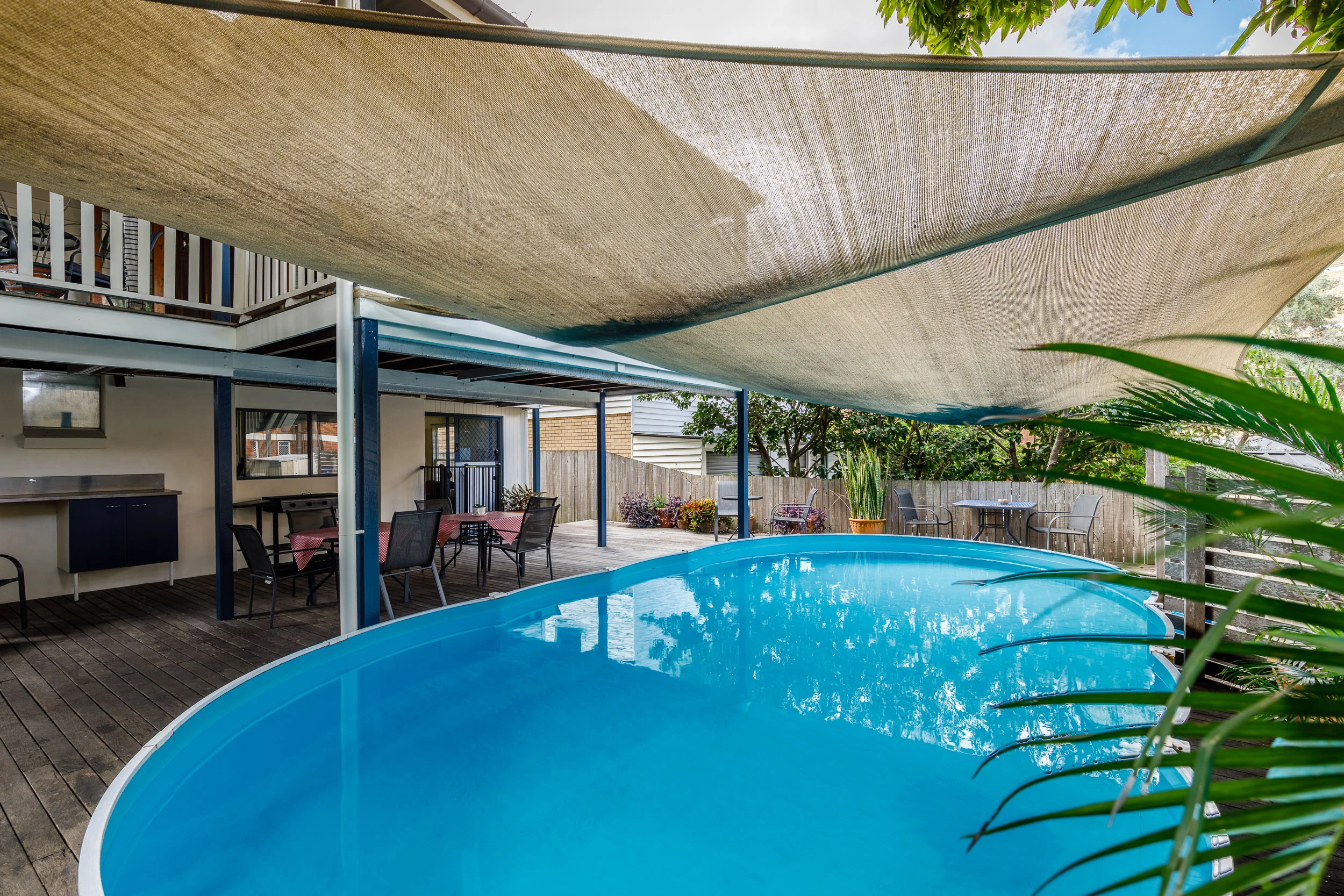 Guest BBQ & Pool Area