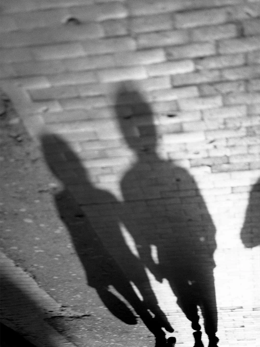 shadows_bw.rome_web.jpg