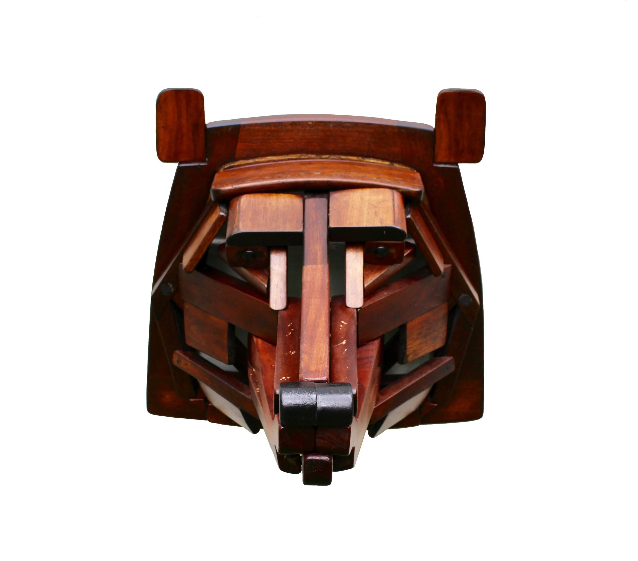    KODIAK BEAR     Length:  17” (43.18 cm)   Width:  17” (43.18 cm)   Height:  17” (43.18 cm)   SOLD    