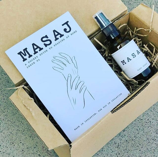 🌟 Made in isolation, for you in isolation 💘
⠀⠀⠀⠀⠀⠀⠀⠀⠀
The glorious @masajme_ have created this MASAJ Calm Kit, with a cute book sharing top tips from all of us therapists for things to keep your 🤸&zwj;♀️vibes high &amp; your anxieties low✨ while s