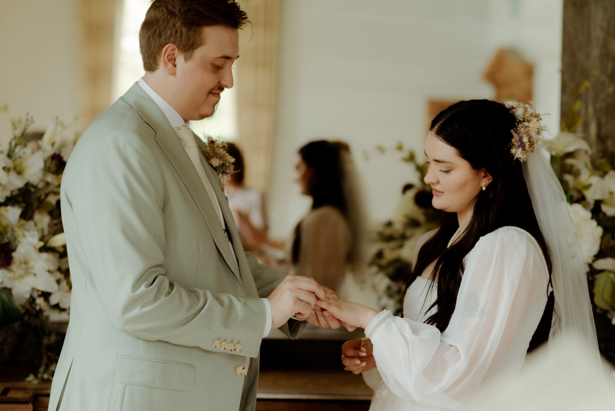 wedding ceremony flowers