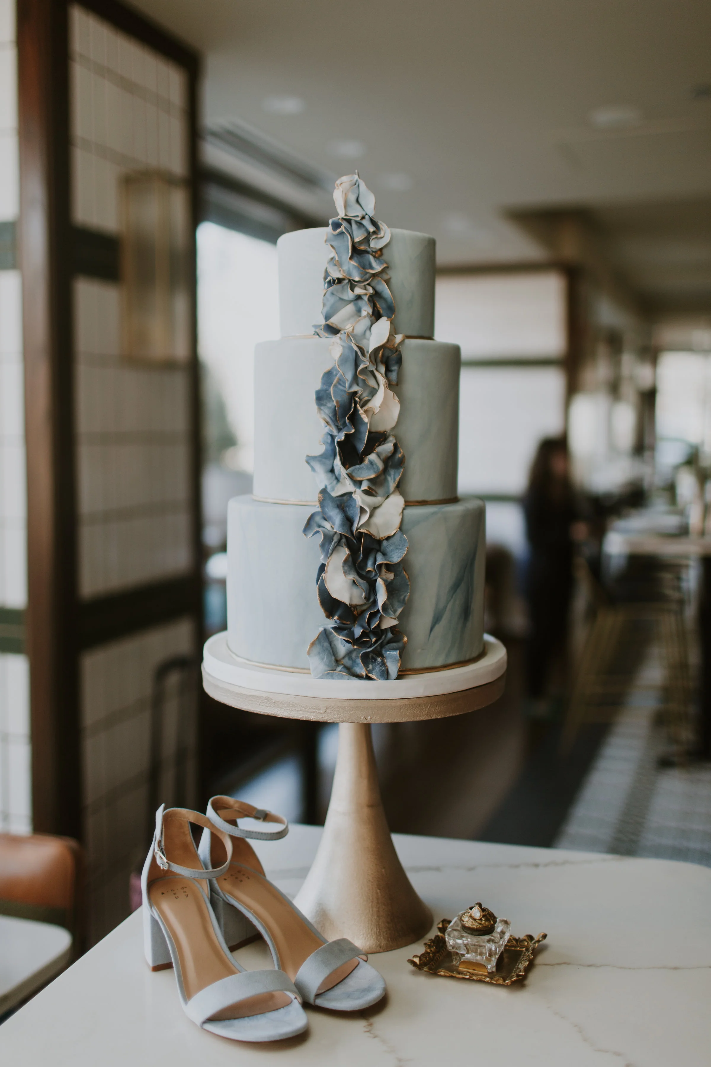 Hotel Lincoln J Parker Wedding Photos Chicago Skyline Wedding Photos | Chicago Wedding Planner | Your Day by MK