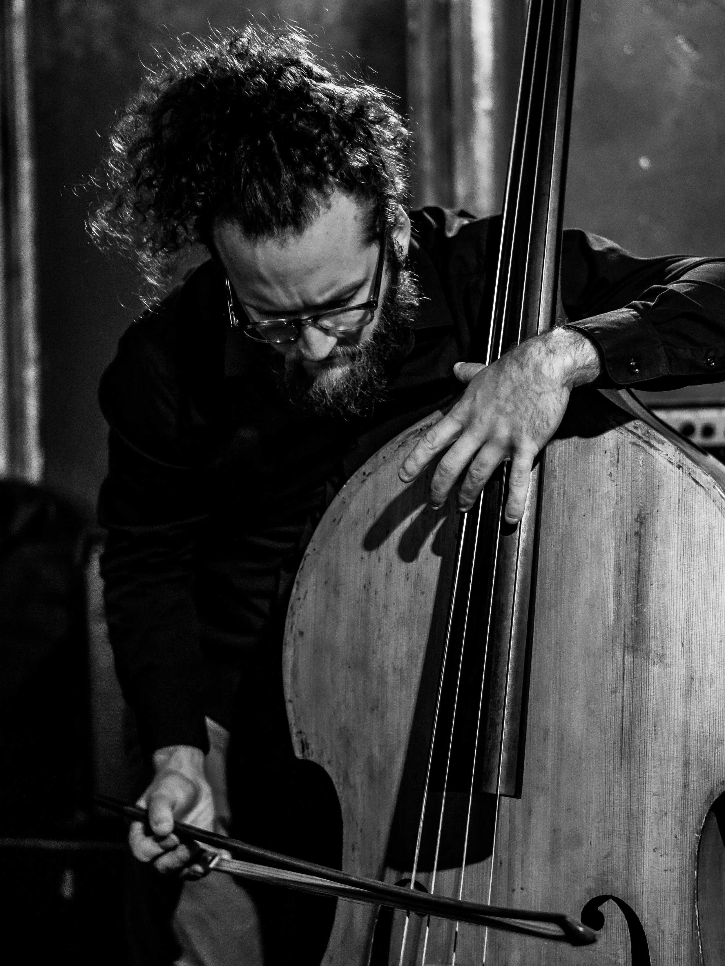 Max_Johnson_Trio_by_Peter_Gannushkin-14.jpg
