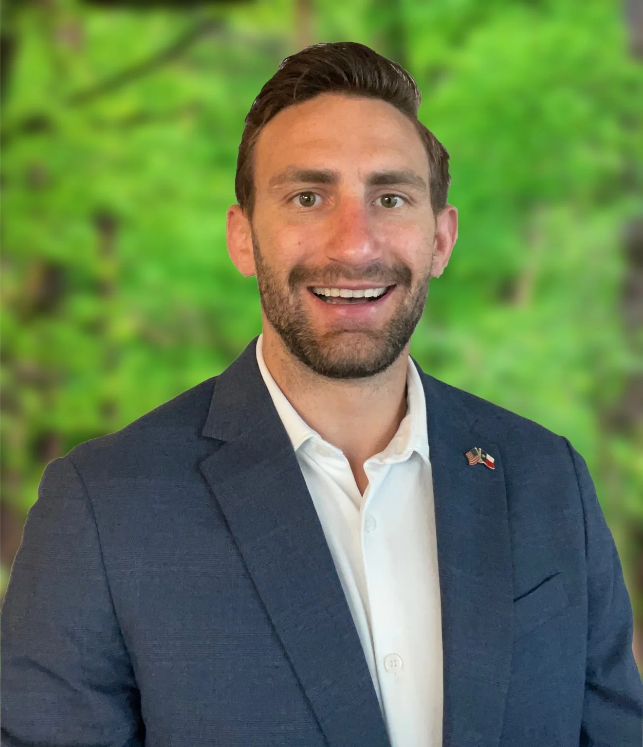 Hamtpon Roese Headshot Green.jpeg